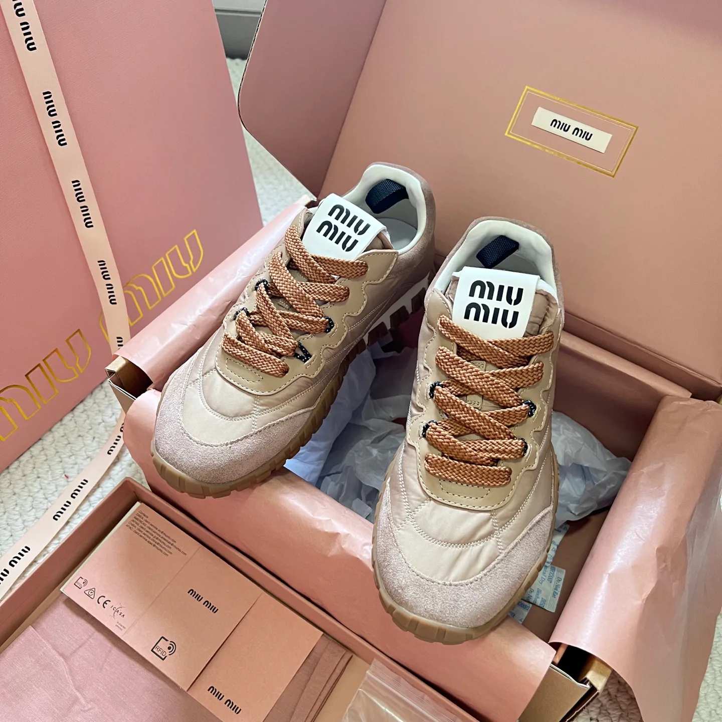 Кроссовки Женские Miu Miu 432077