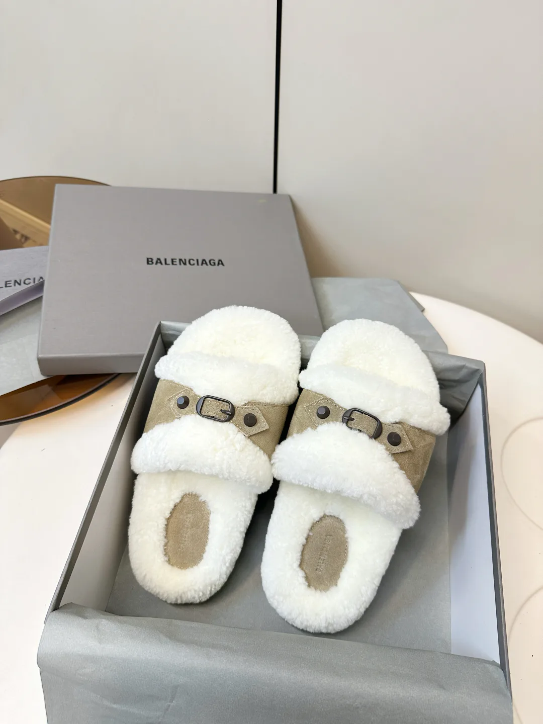 Тапочки Женские Balenciaga 131015