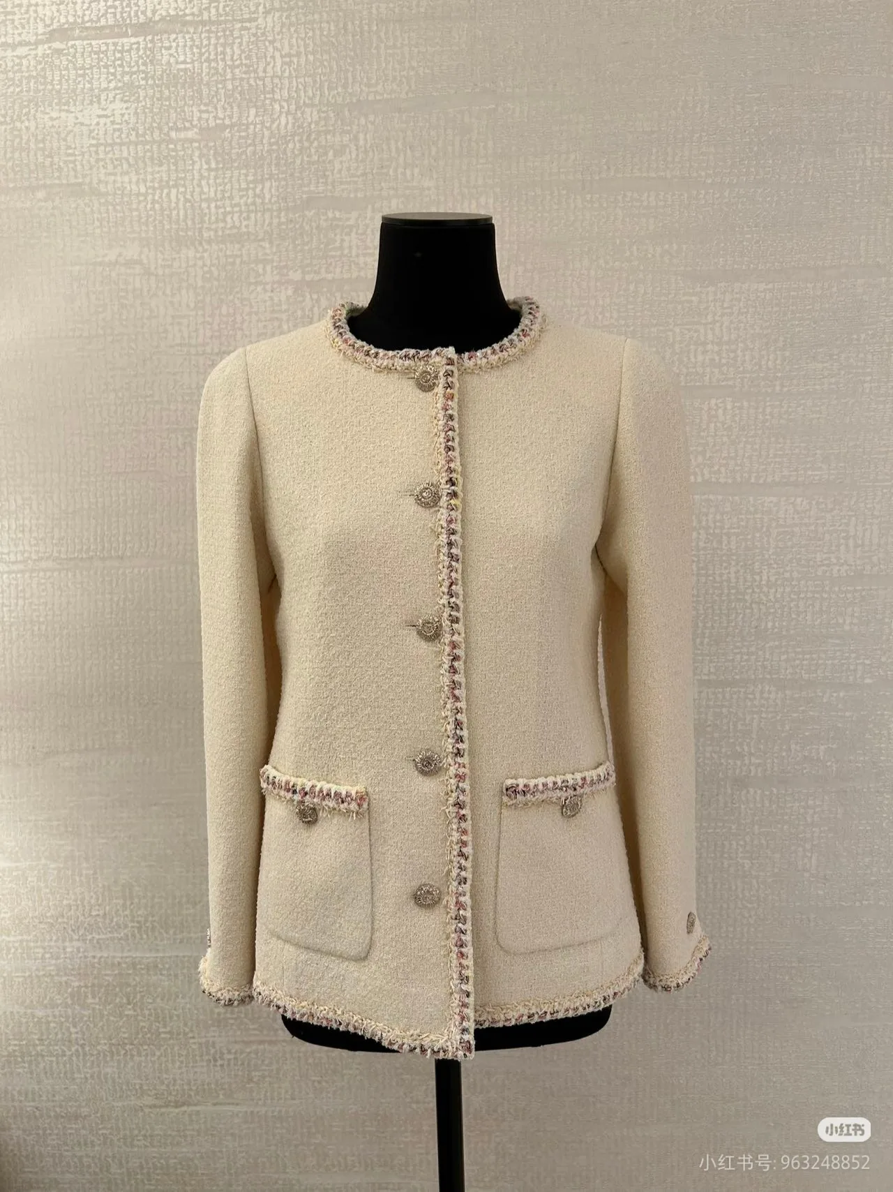 Куртки И Пуховики Женские Chanel 902274