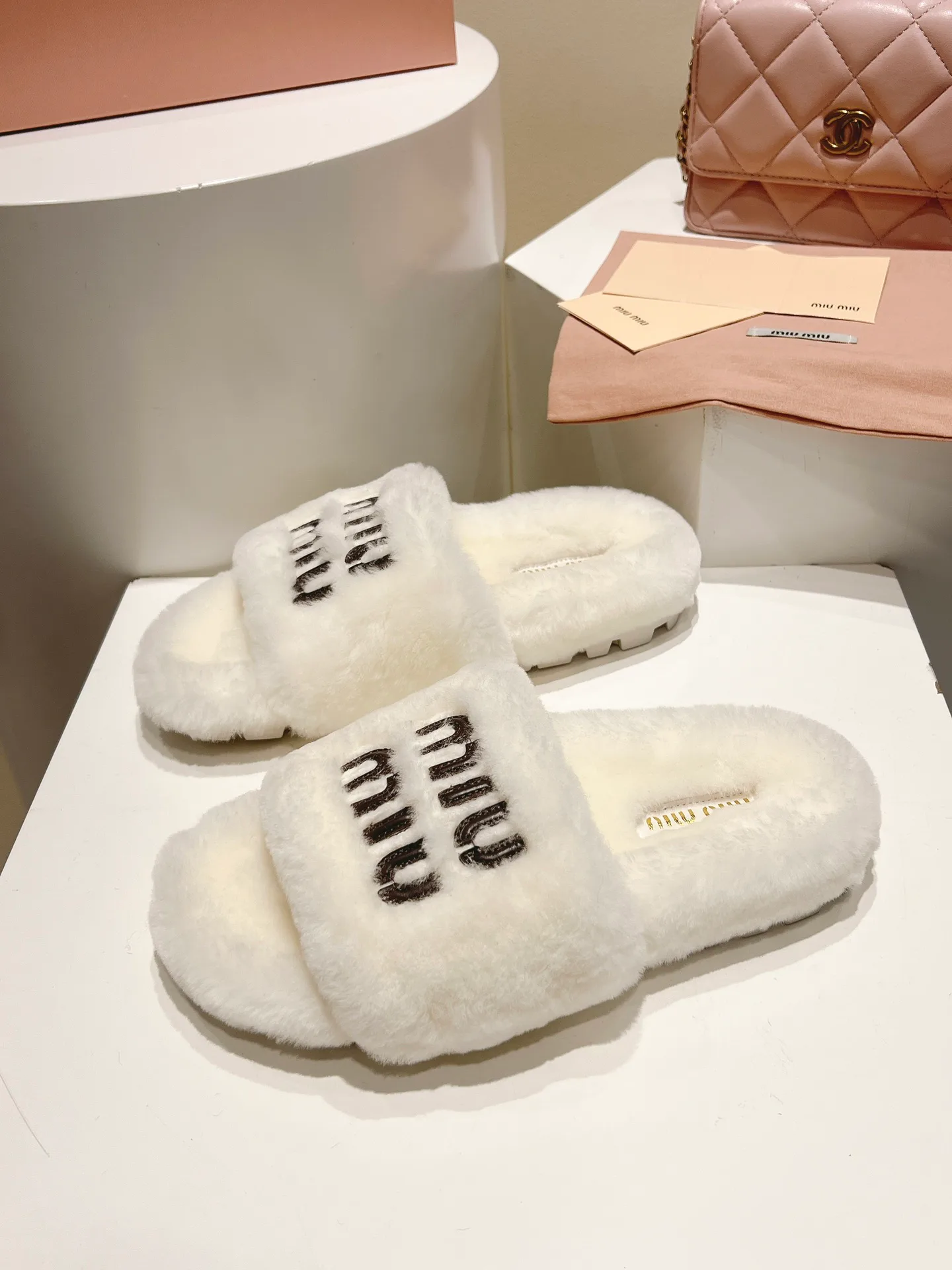 Тапочки Женские Miu Miu 704168