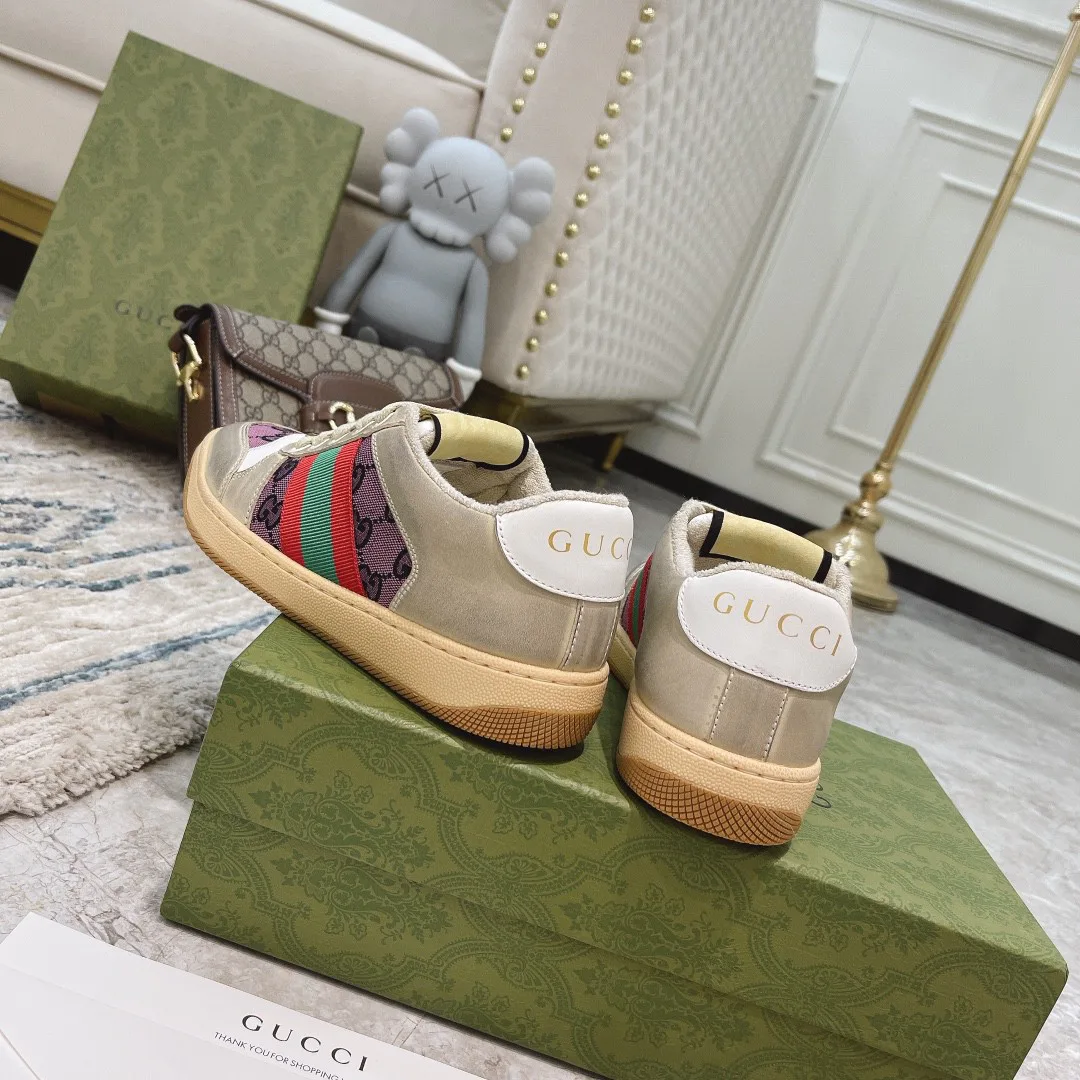 Кроссовки Женские Gucci 945003