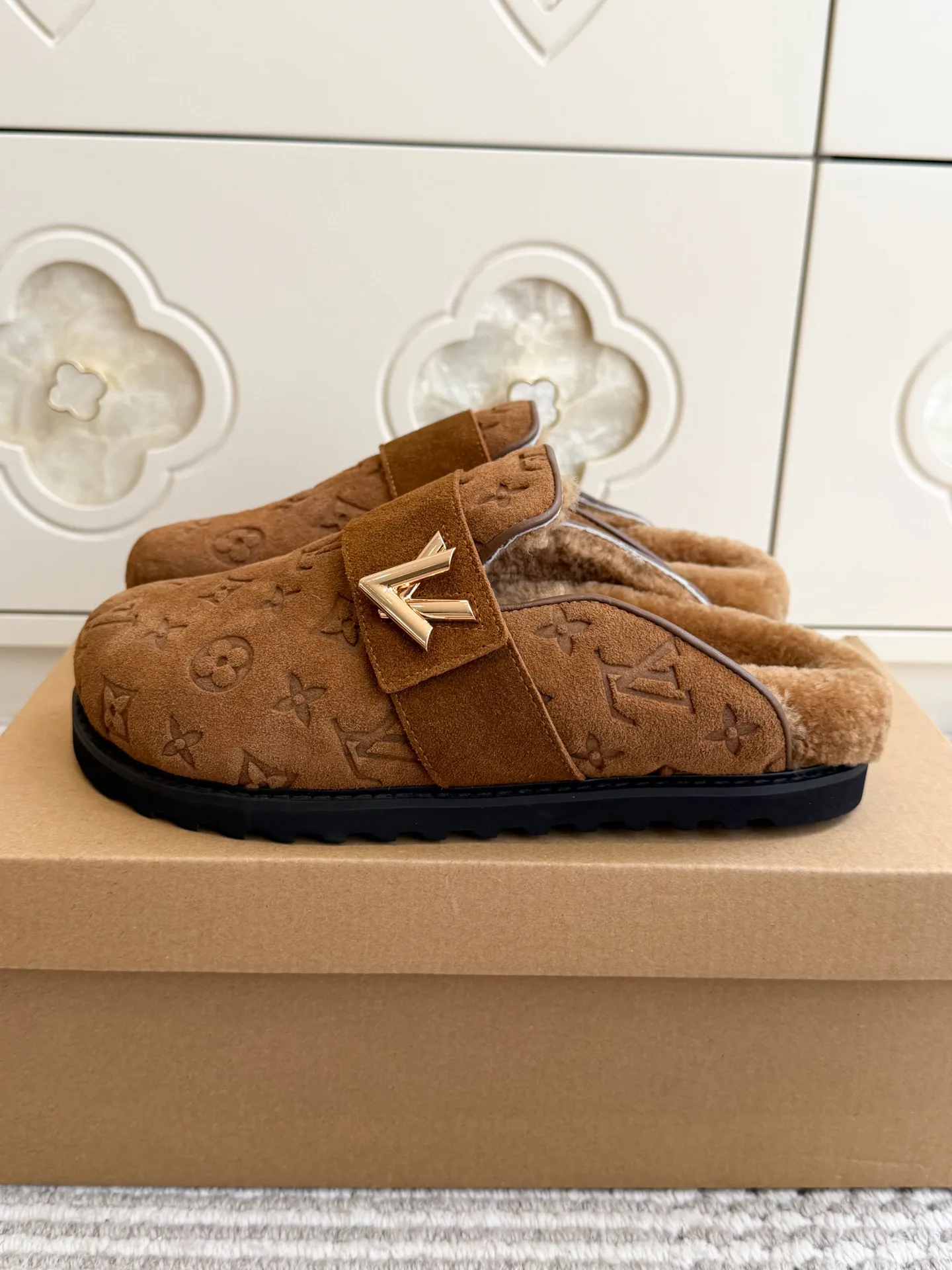 Мюли И Сабо Женские Louis Vuitton 19780119