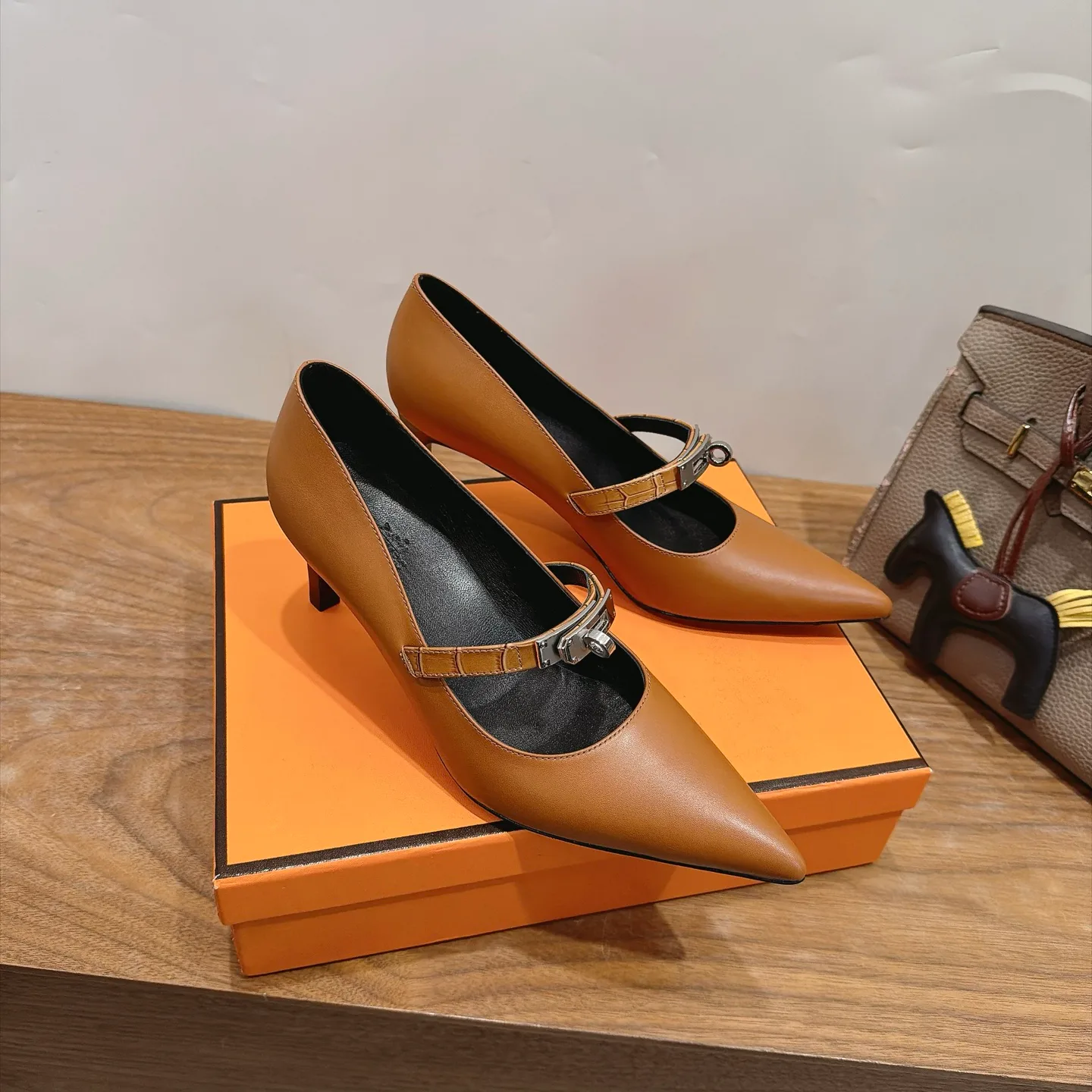 Туфли Женские Hermes 19055151