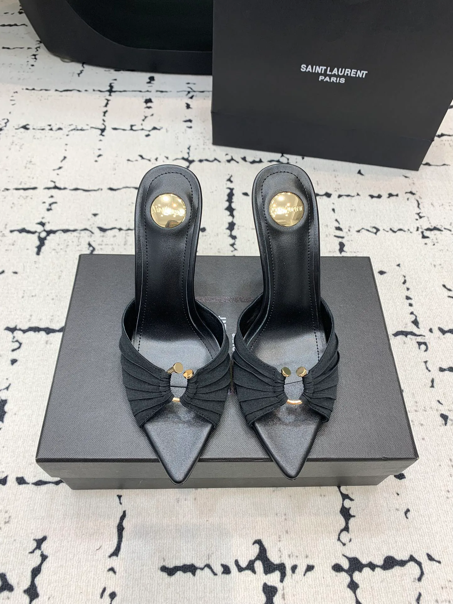 Босоножки Женские Saint Laurent 5962