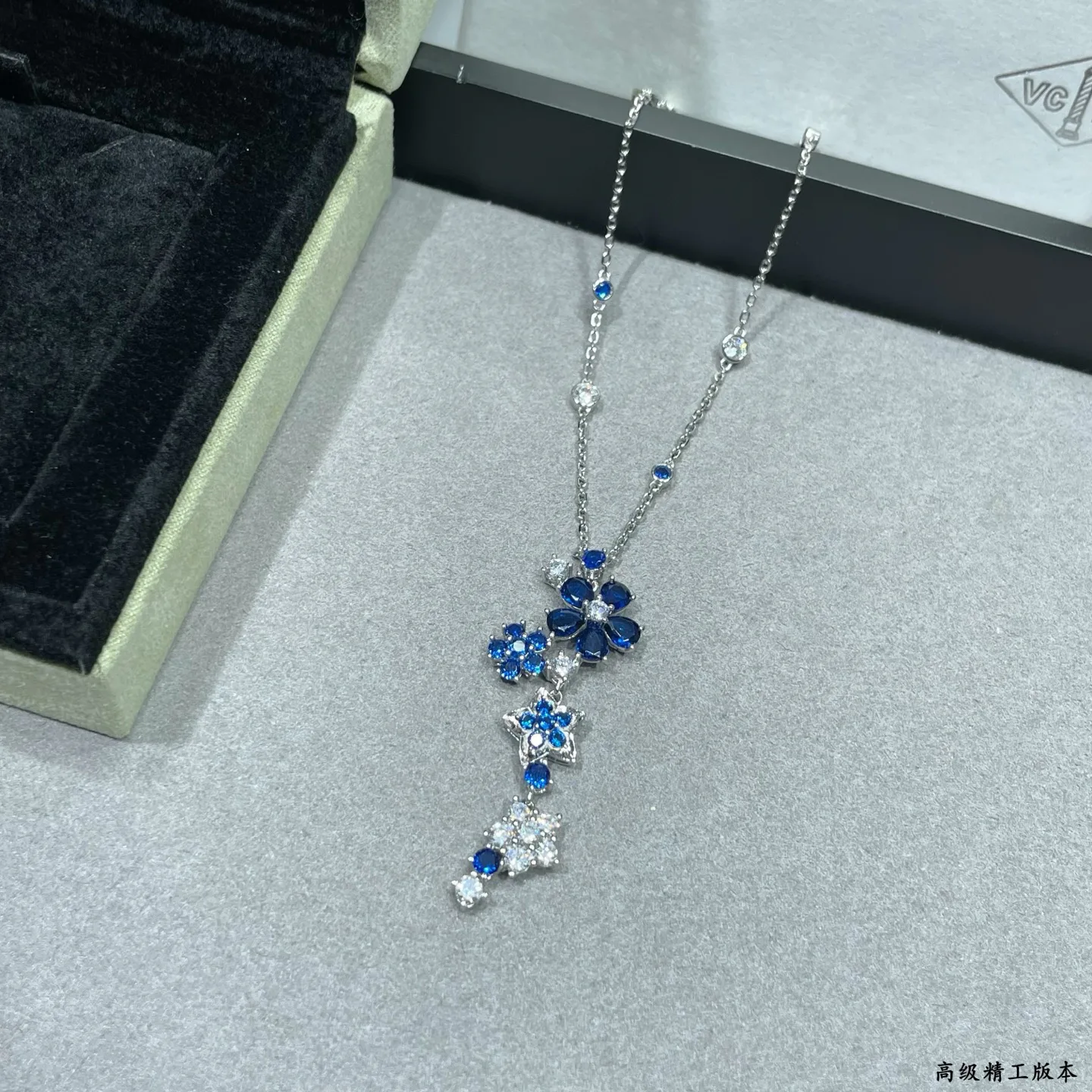 Бижутерия Van Cleef & Arpels 15243186