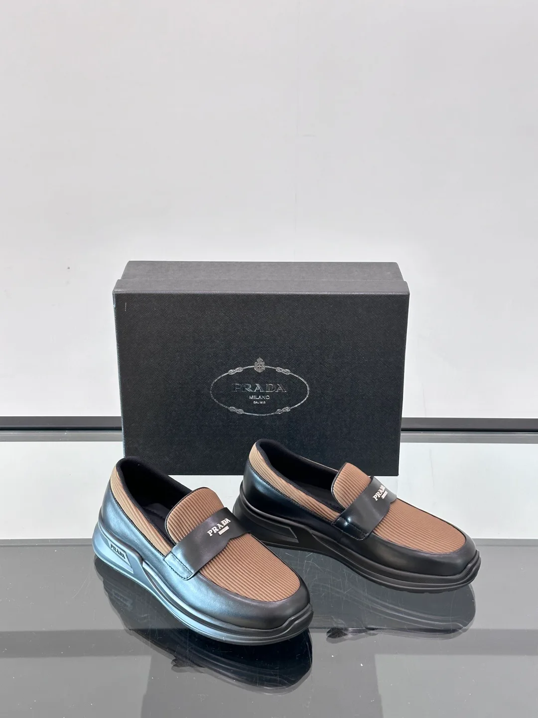 Лоферы И Туфли Мужские Prada 48044