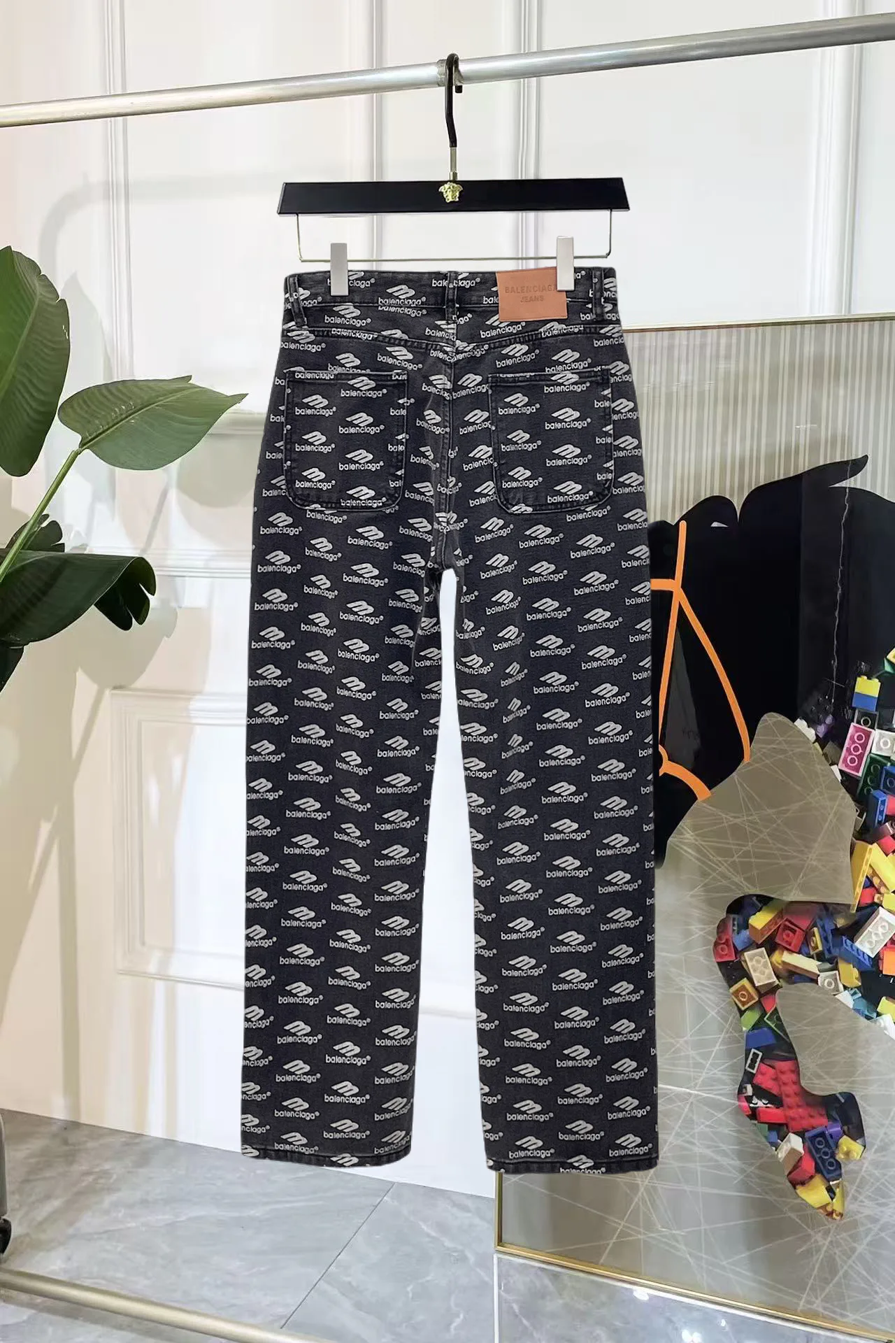 Джинсы Мужские Balenciaga 12816470