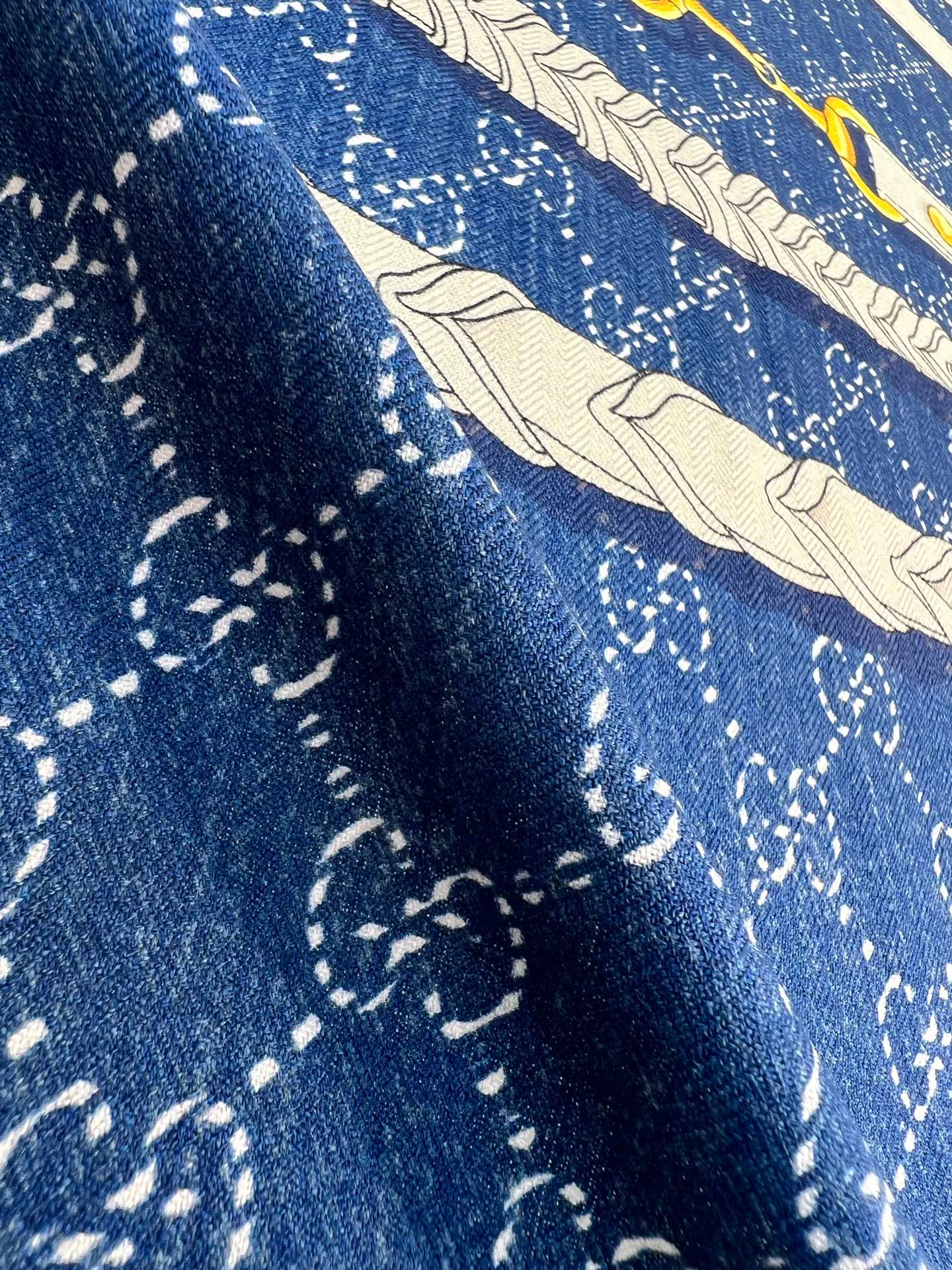 Шарфы Gucci 401709