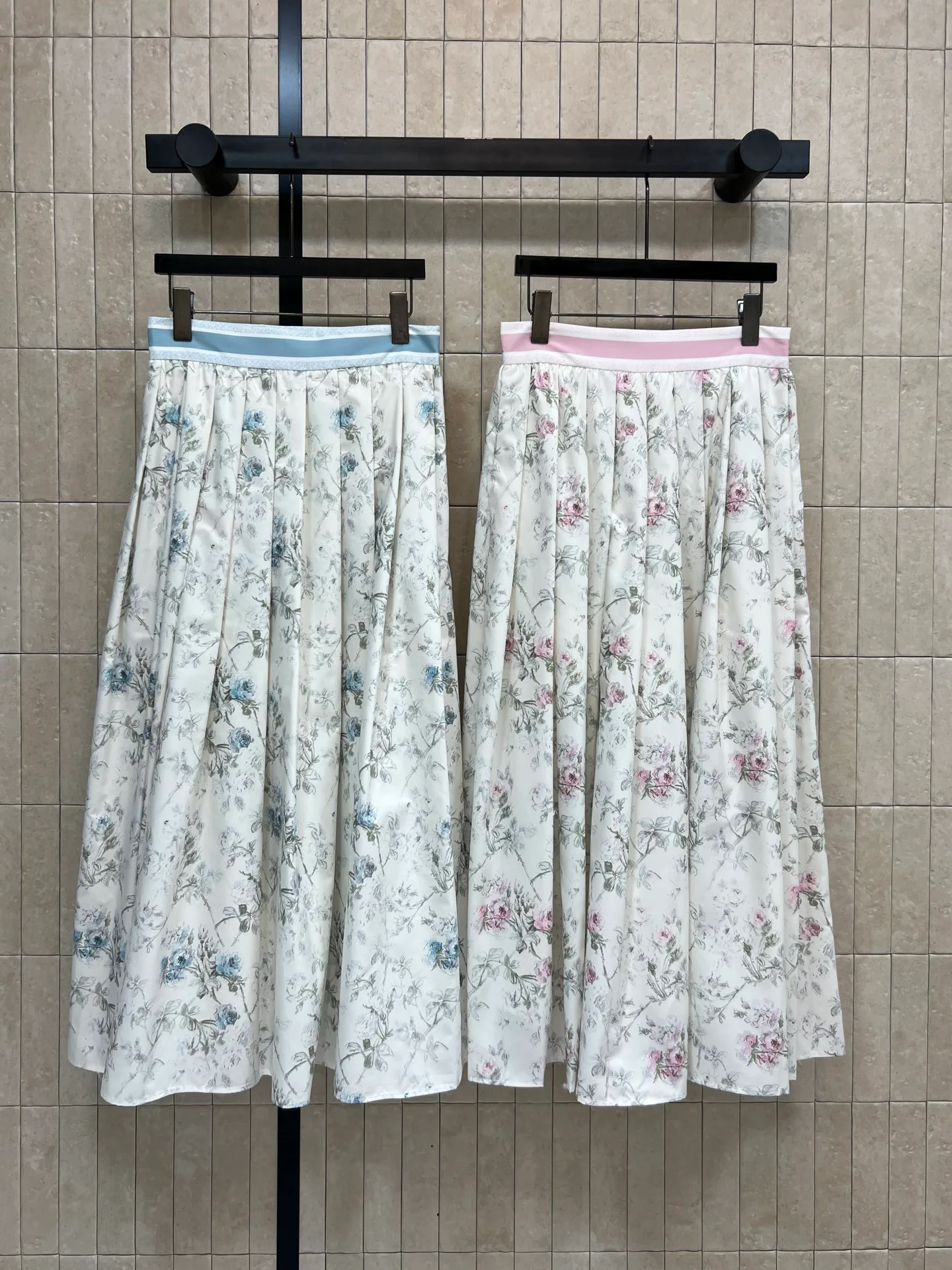 Юбки Женские Christian Dior 10695640