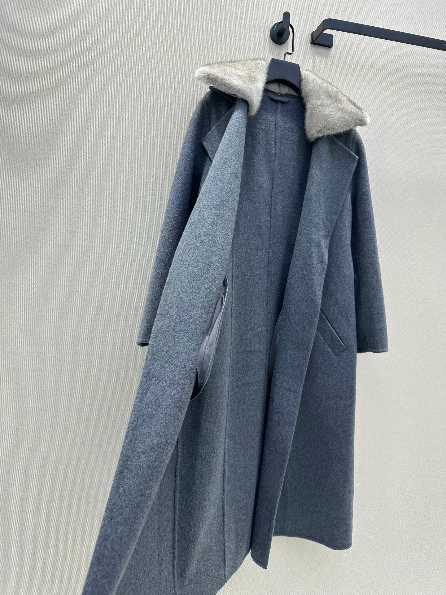 Пальто Женские Loro Piana 18601822