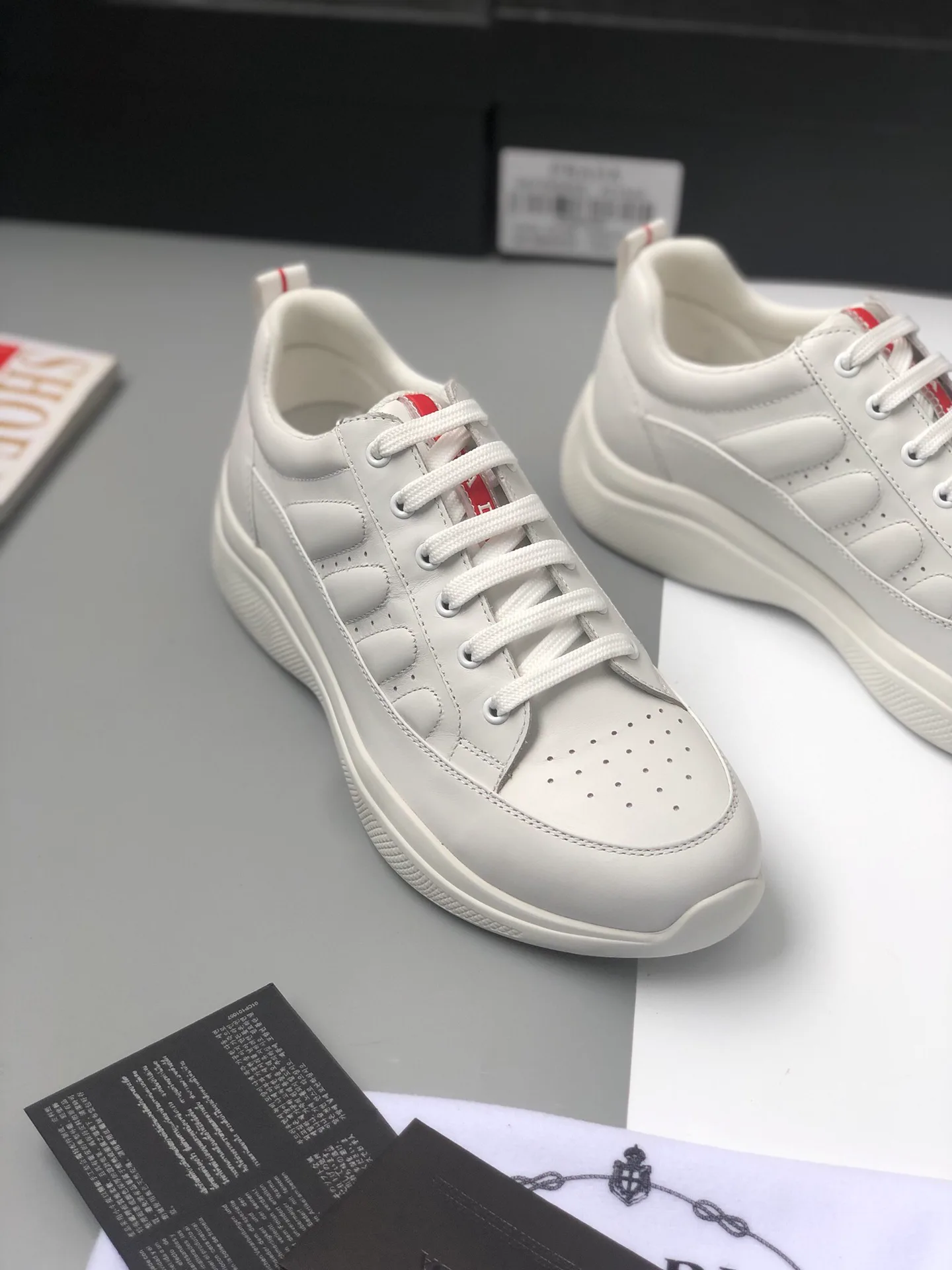 Кроссовки Мужские Prada 11211944