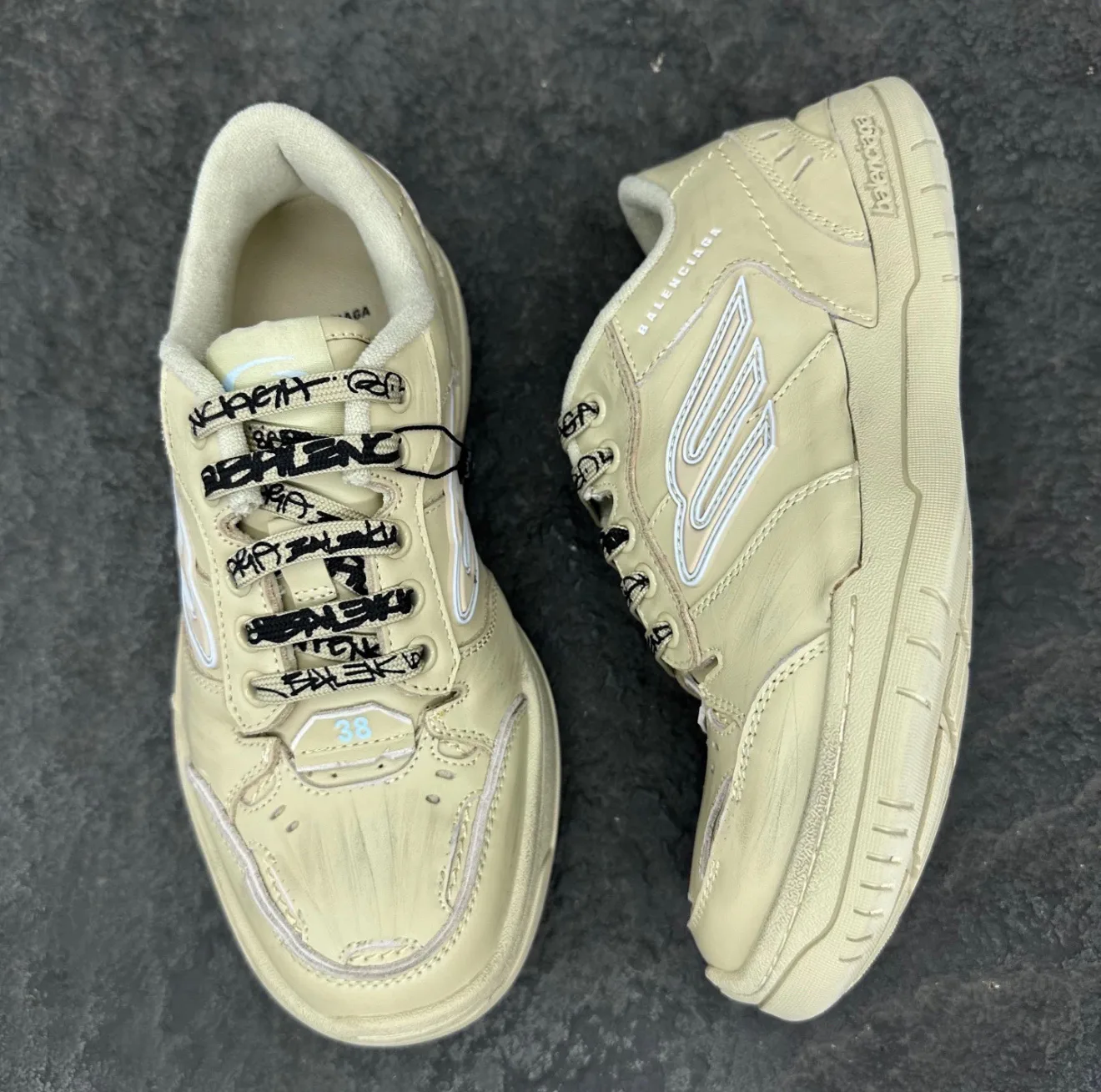 Кроссовки Женские Balenciaga 242362