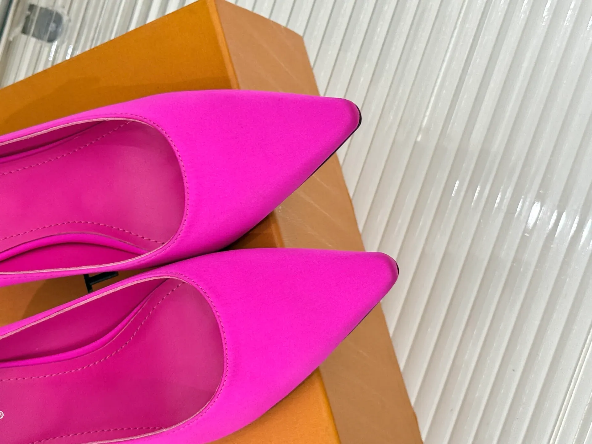 Туфли Женские Louis Vuitton 458149