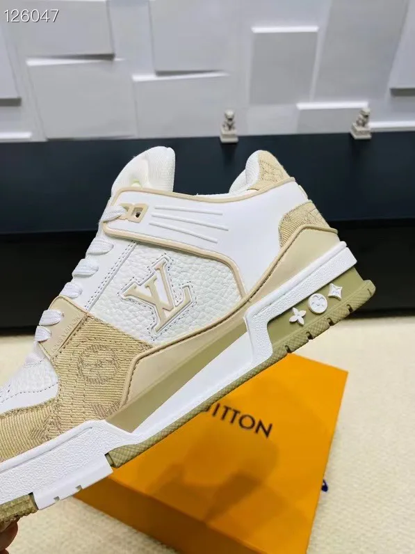 Кроссовки Женские Louis Vuitton 311303