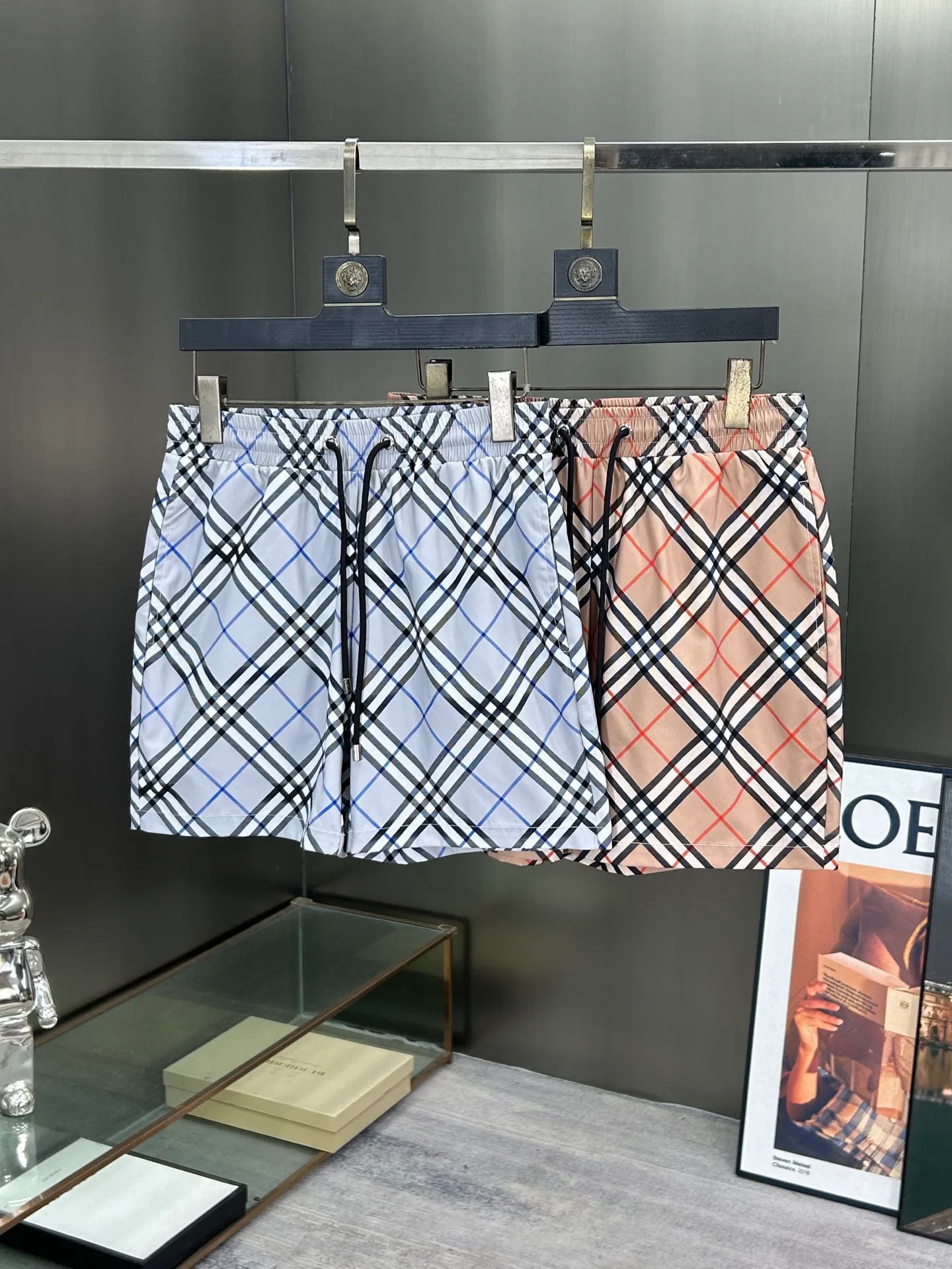 Шорты Мужские Burberry 18000486