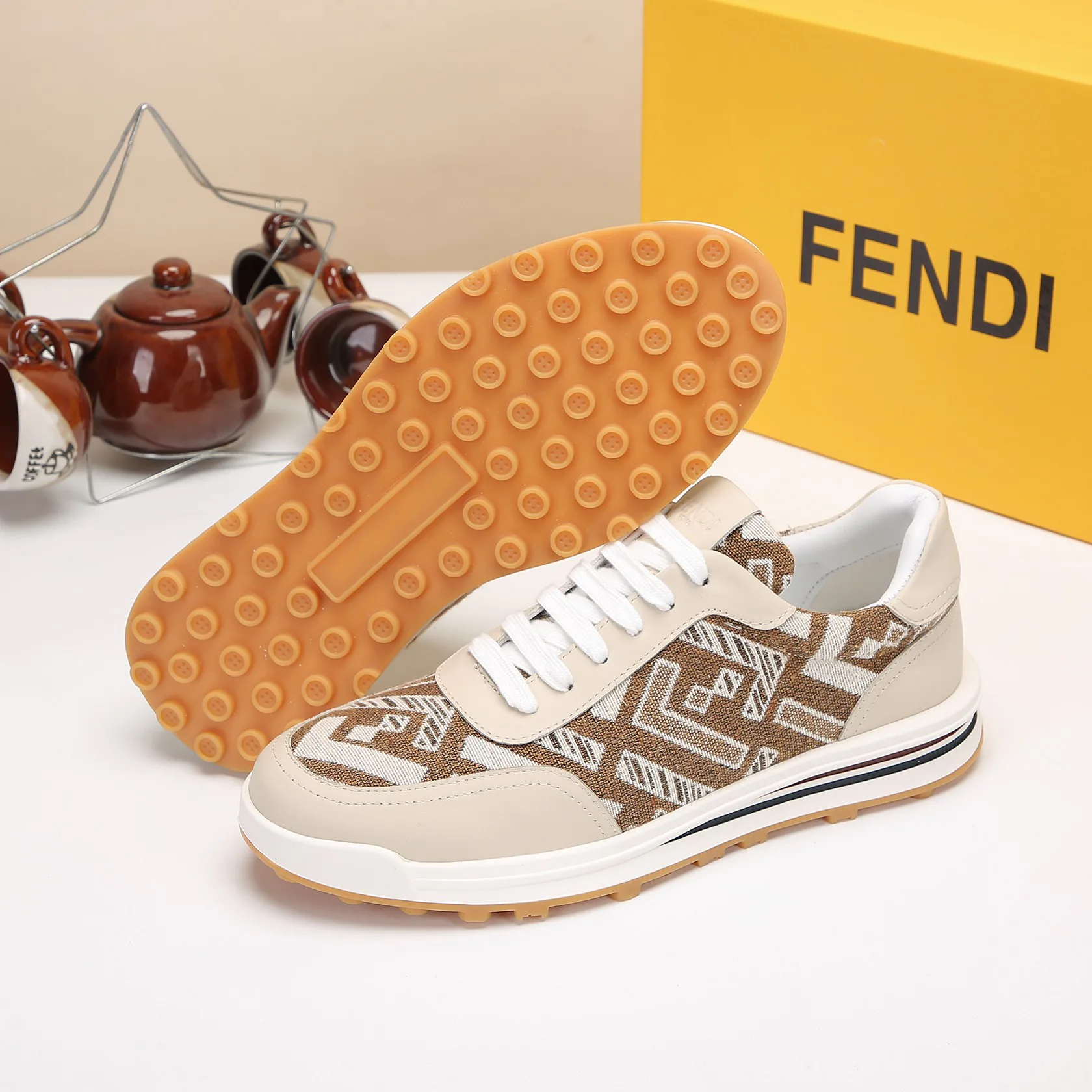 Кроссовки Мужские Fendi 1062418