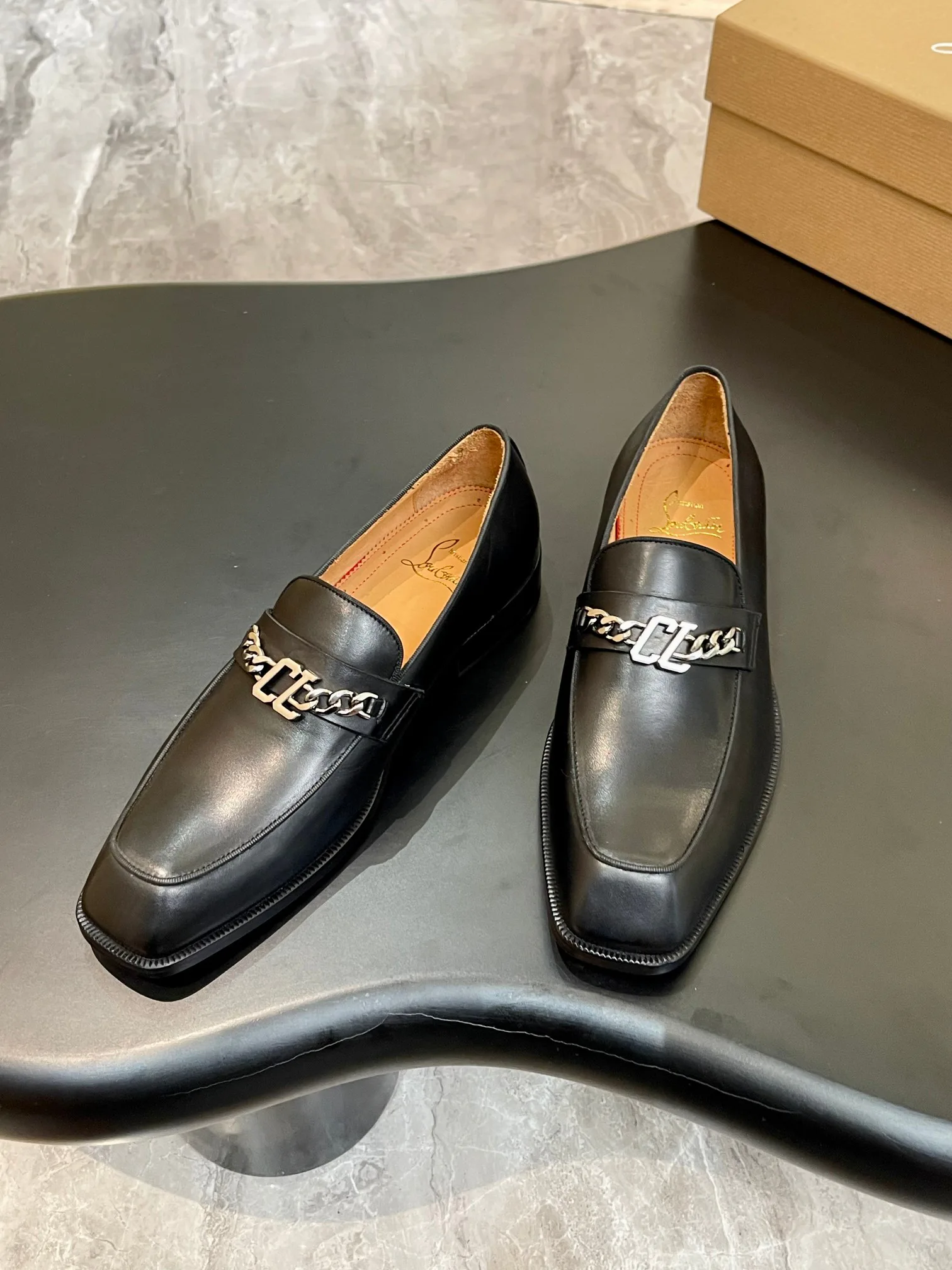 Лоферы И Туфли Мужские Christian Louboutin 18119118
