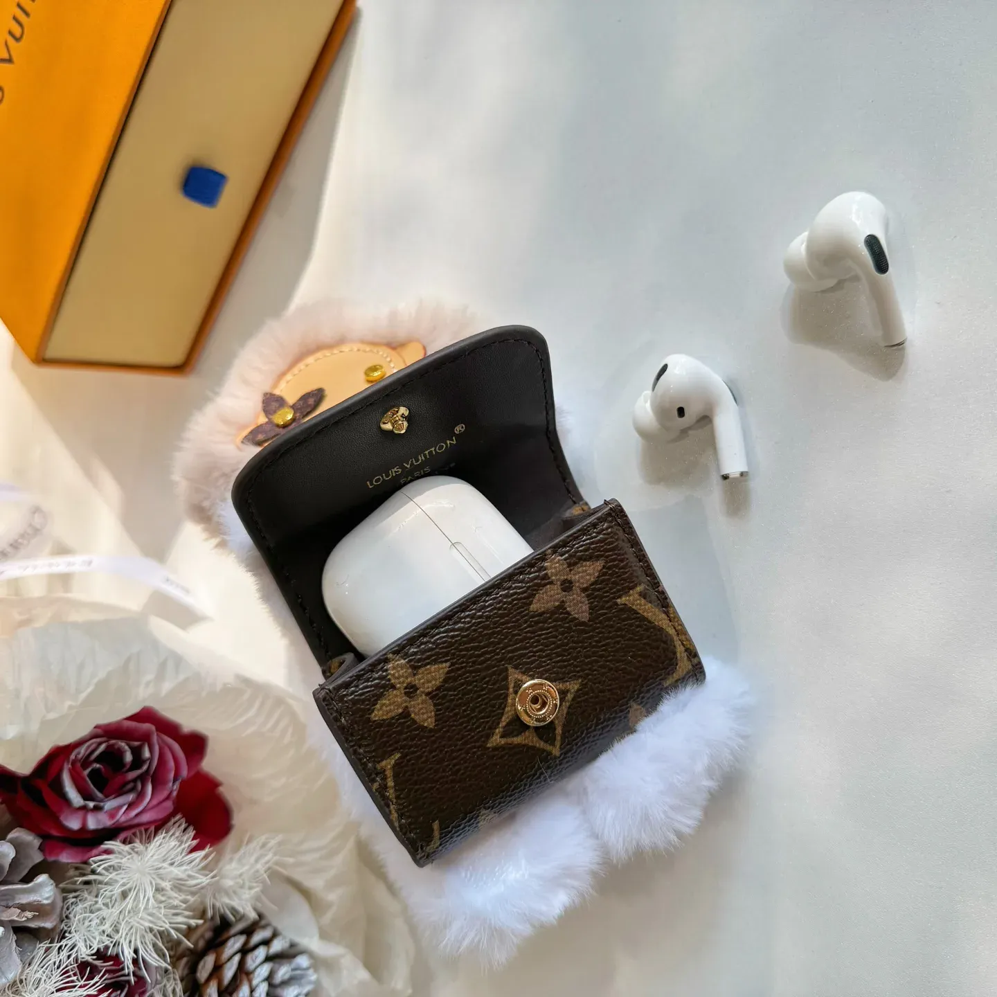 Ключницы Louis Vuitton 1051951
