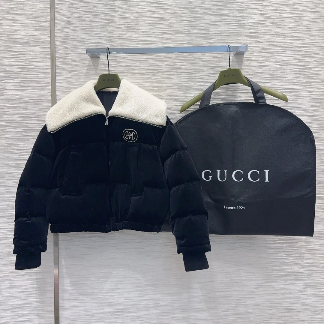 Куртки И Пуховики Женские Gucci 561795