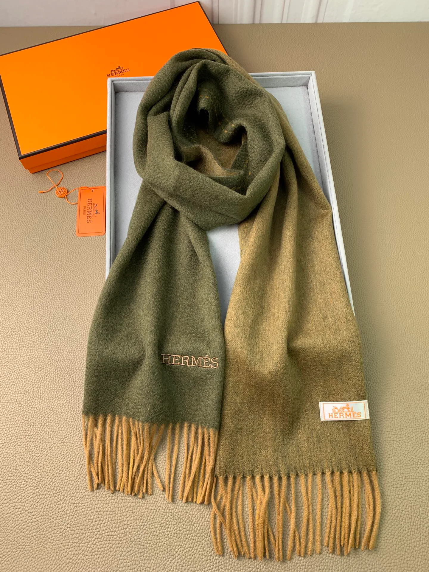 Шарфы Hermes 18525773