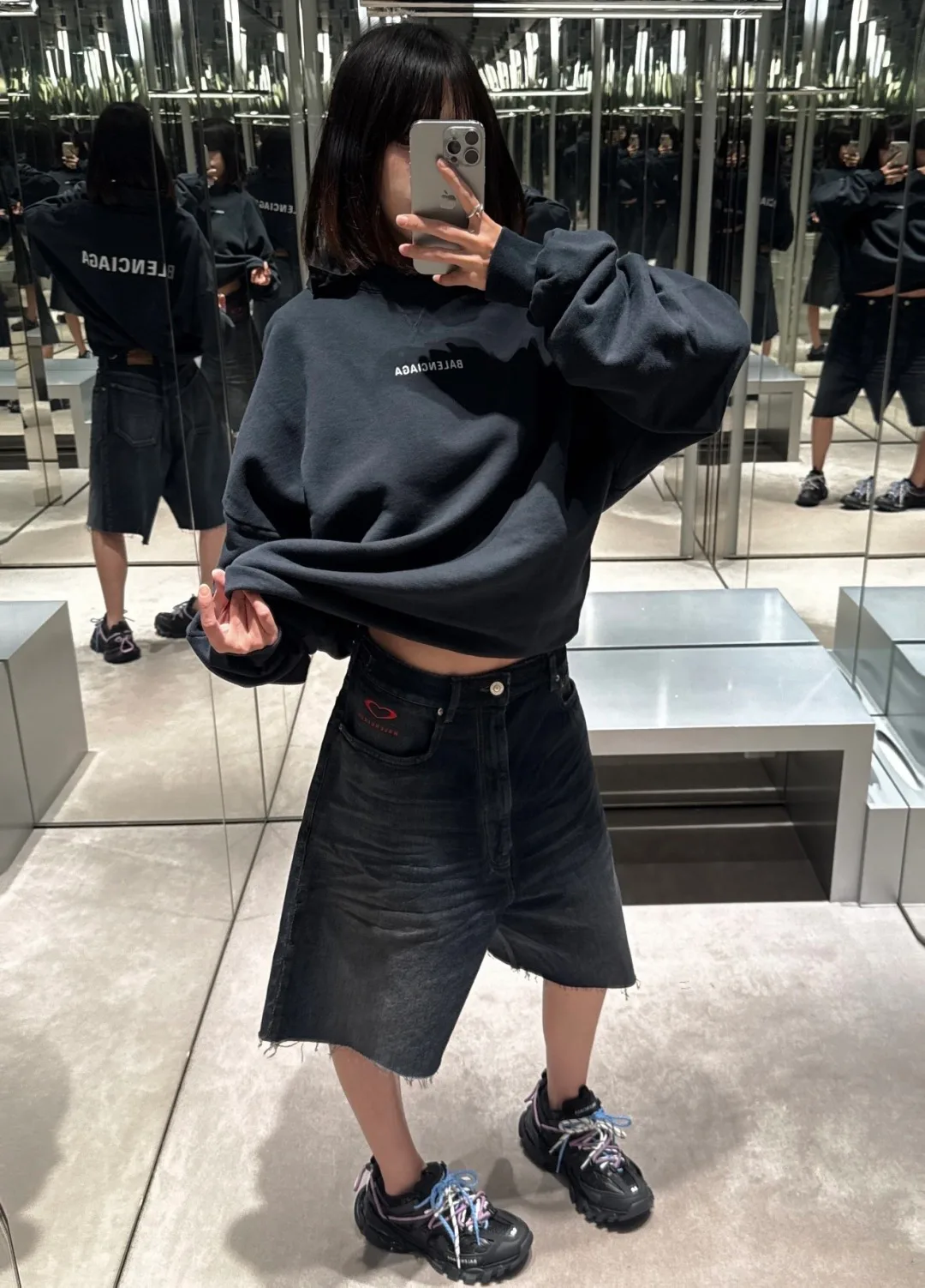 Свитшоты И Худи Женские Balenciaga 5380419