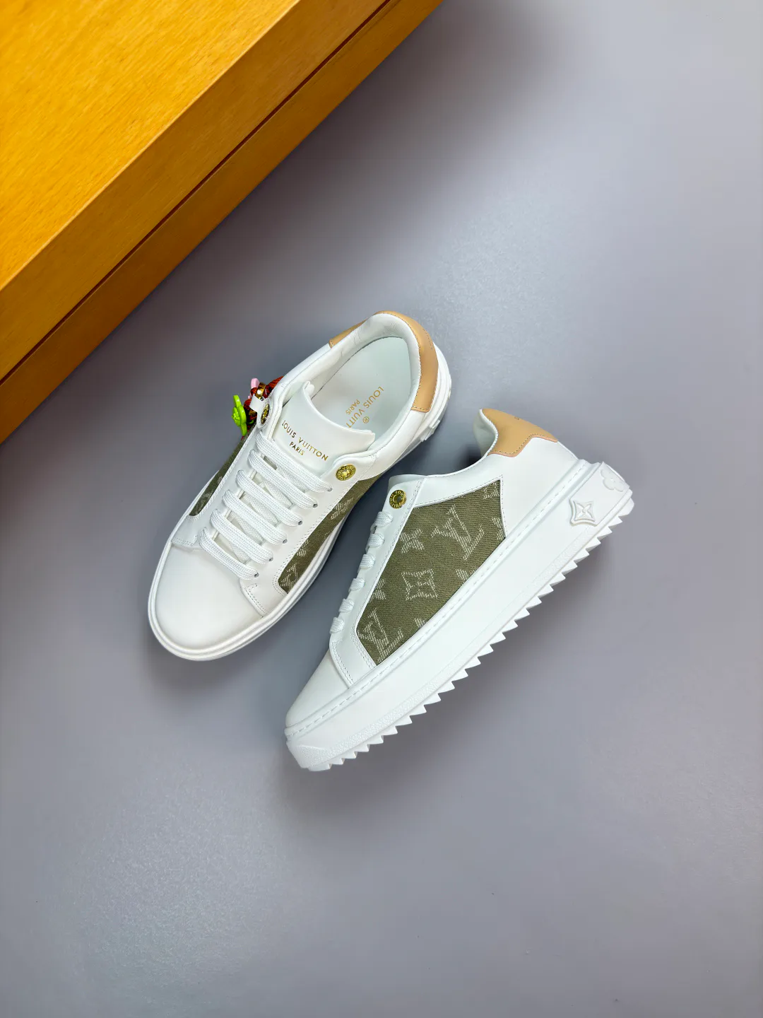 Кеды Женские Louis Vuitton 11918141