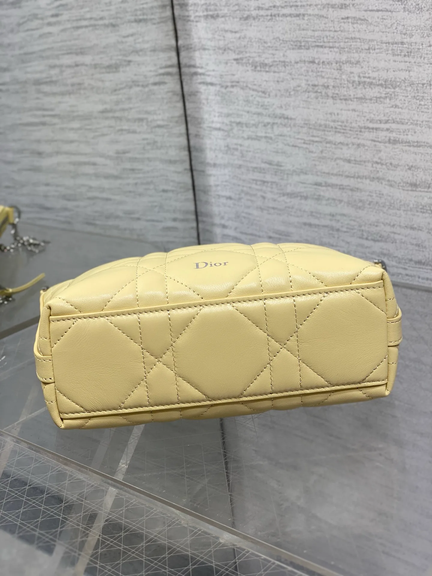Классические Сумки Женские Christian Dior 17629537