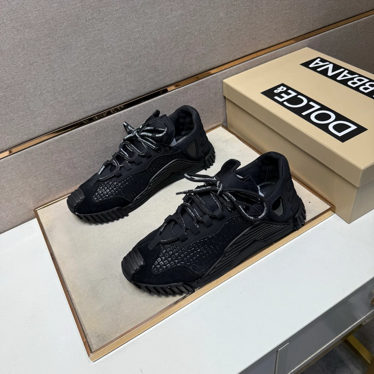 Кроссовки Женские Dolce & Gabbana 498061