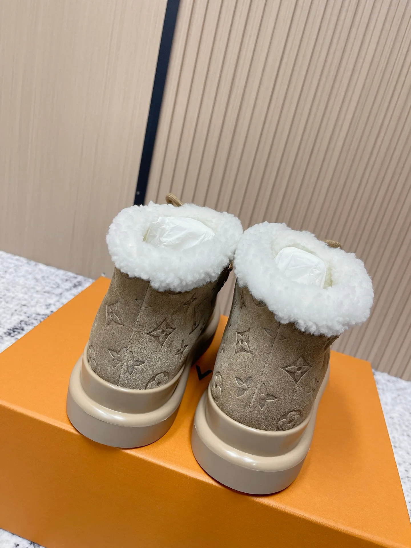 Угги Женские Louis Vuitton 355922