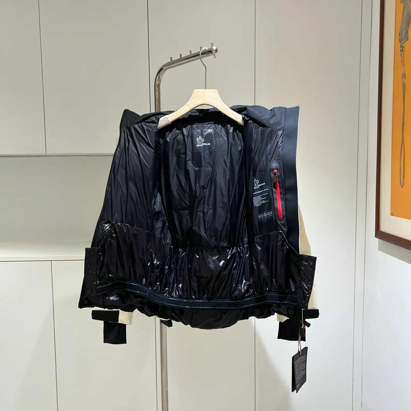 Куртки И Пуховики Женские Moncler 18180078