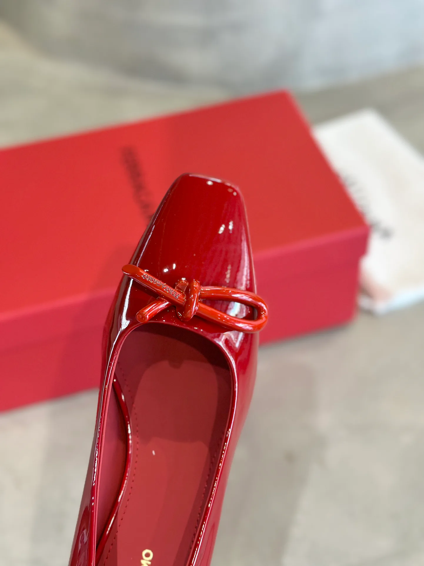 Туфли Женские Salvatore Ferragamo 18340737