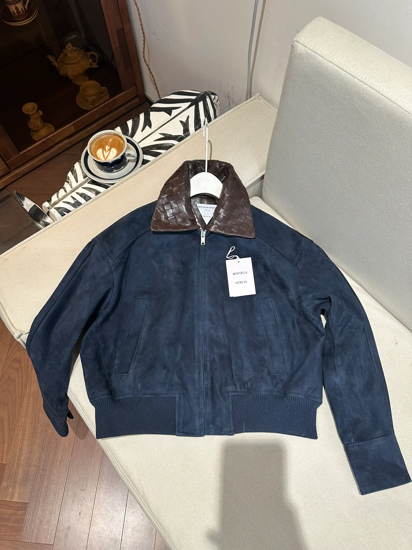 Кожаные Куртки И Дублёнки Женские Bottega Veneta 3078216