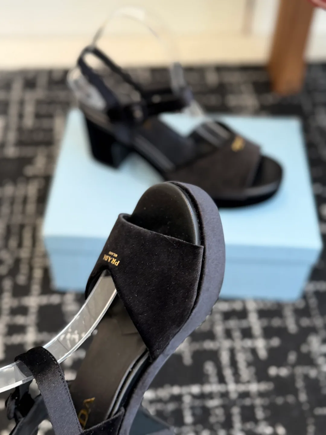 Босоножки Женские Prada 1262112