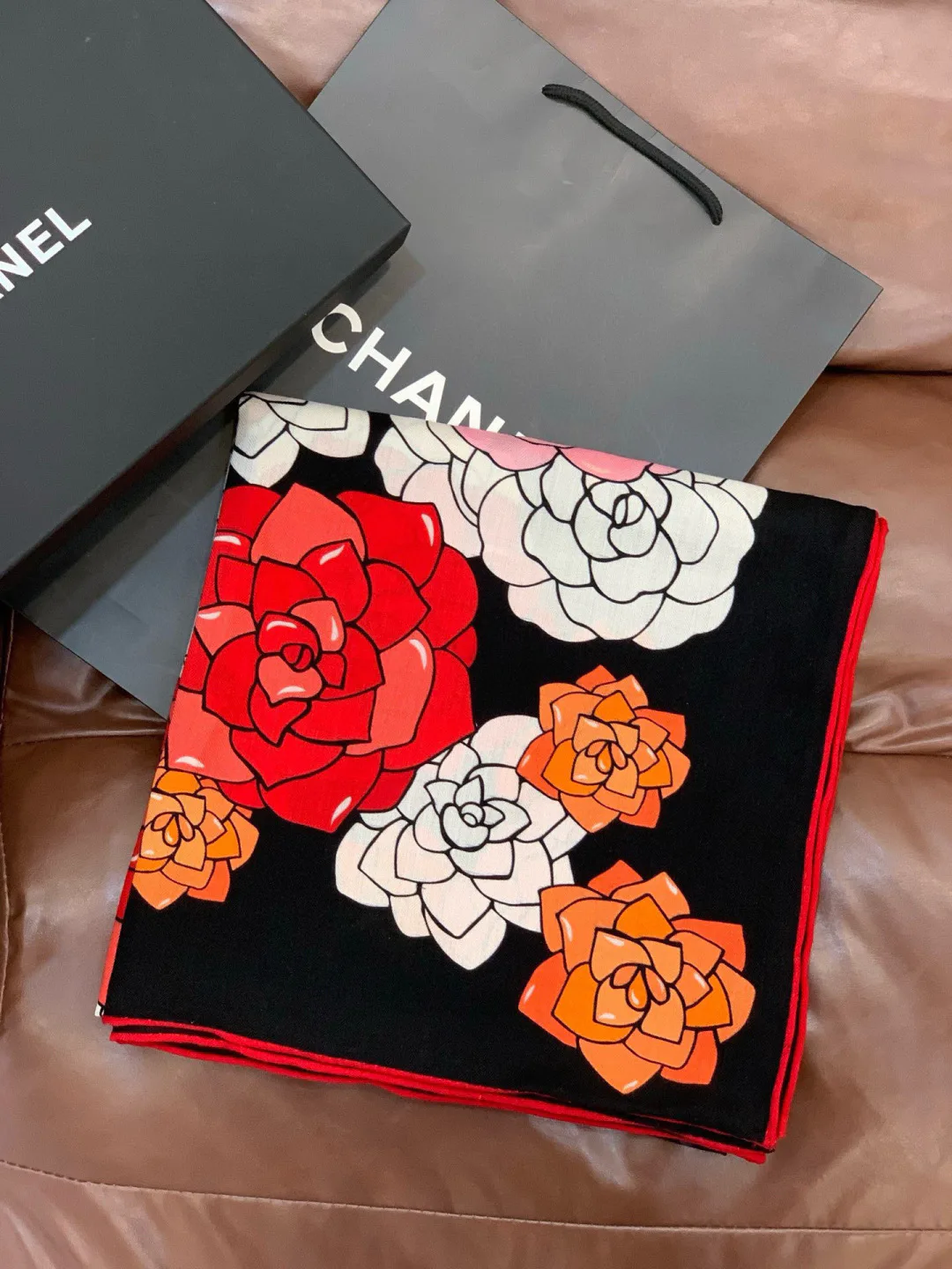 Платки Chanel 10114529