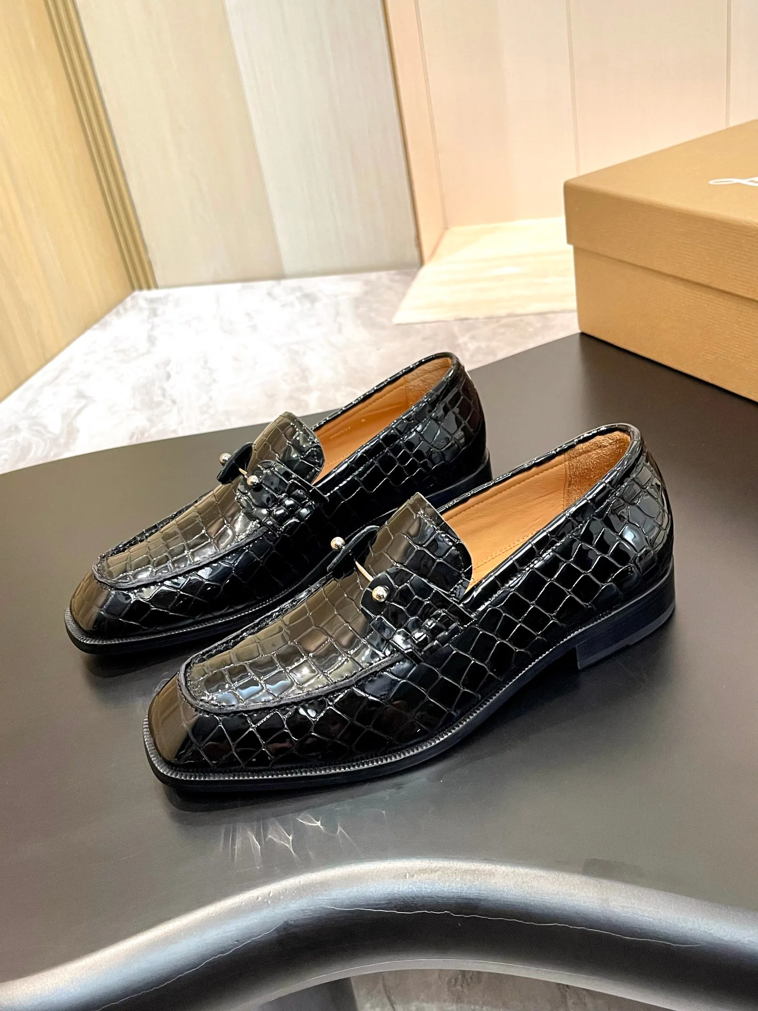 Лоферы И Туфли Мужские Christian Louboutin 18119124