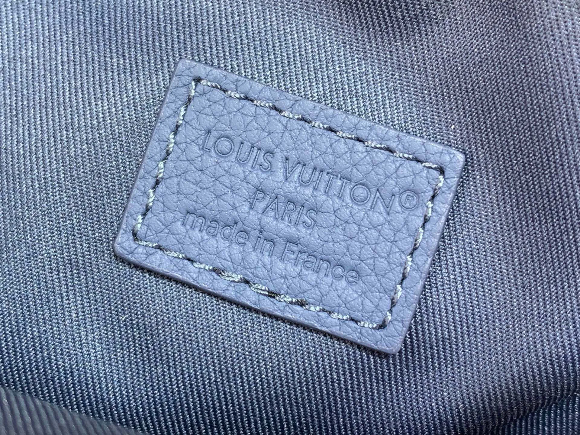 Поясные Сумки Мужские Louis Vuitton 15090772