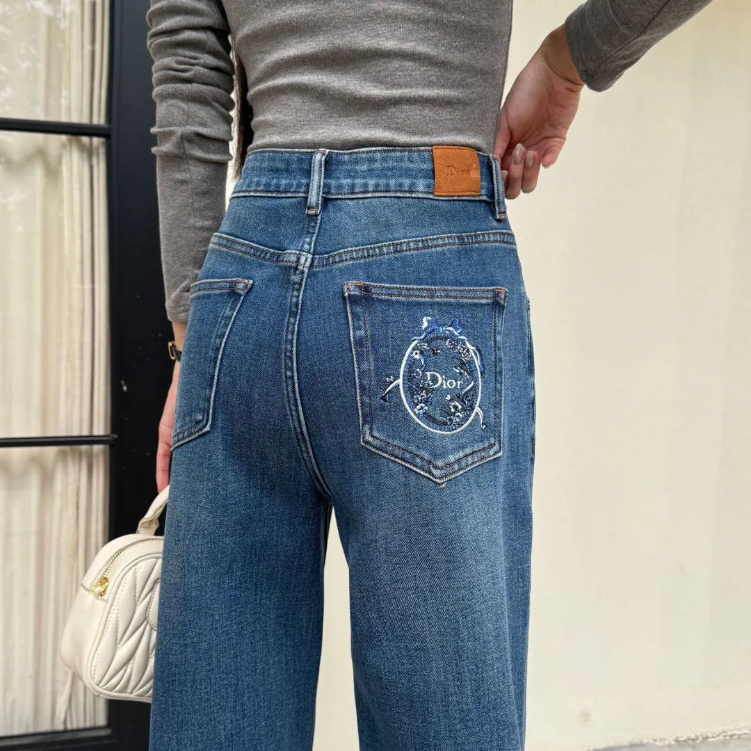 Джинсы Женские Christian Dior 18653915