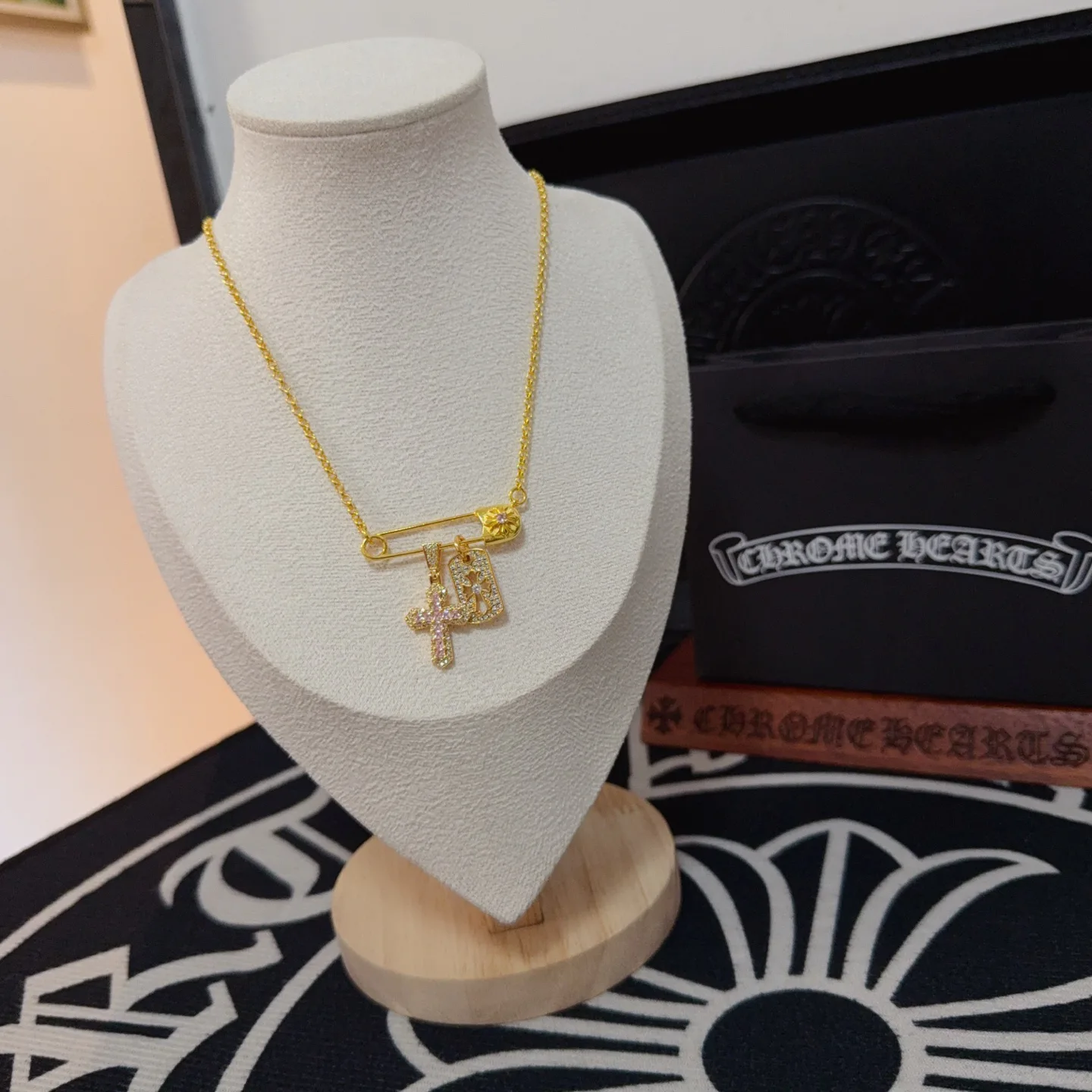 Бижутерия Chrome Hearts 86023