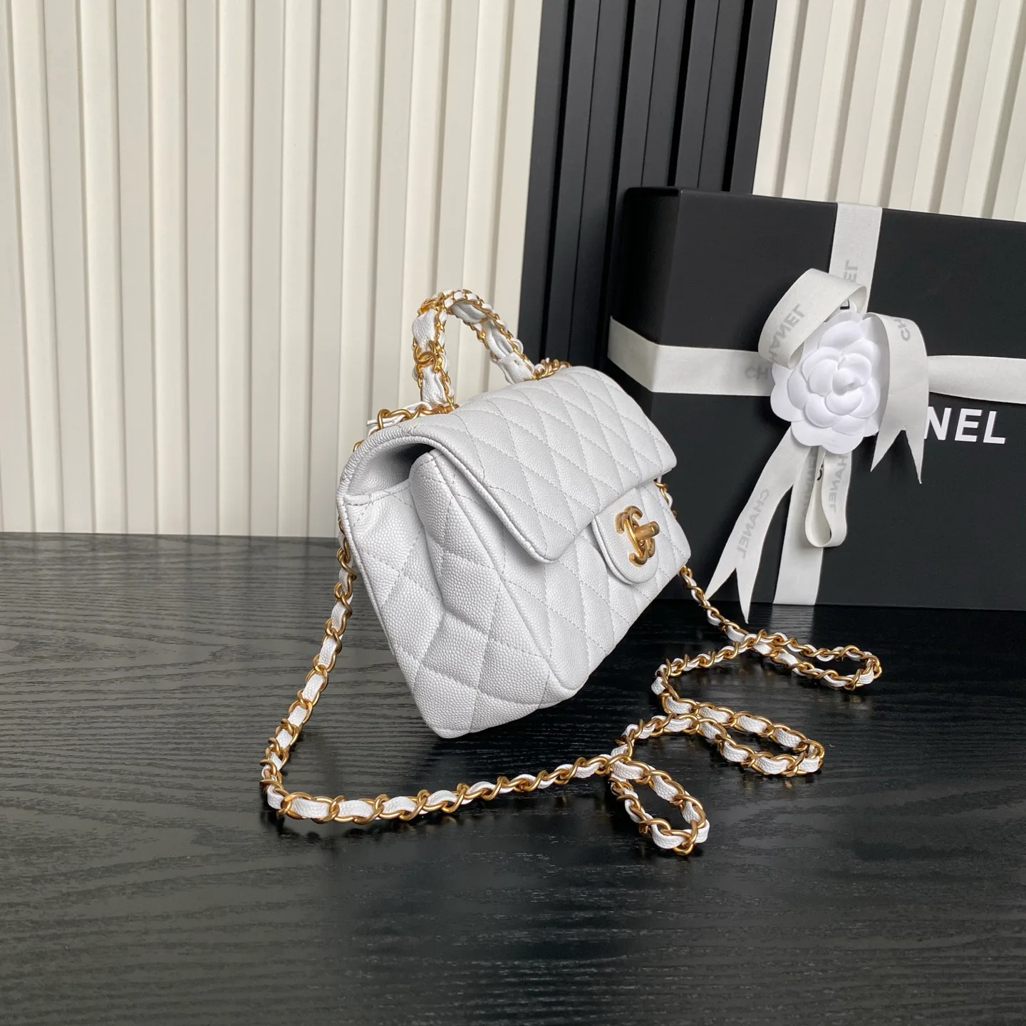 Классические Сумки Женские Chanel 17364563