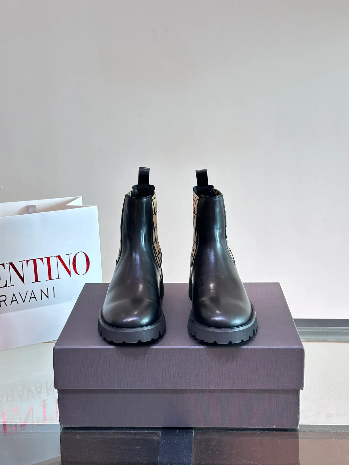 Ботинки Мужские Valentino 12917650