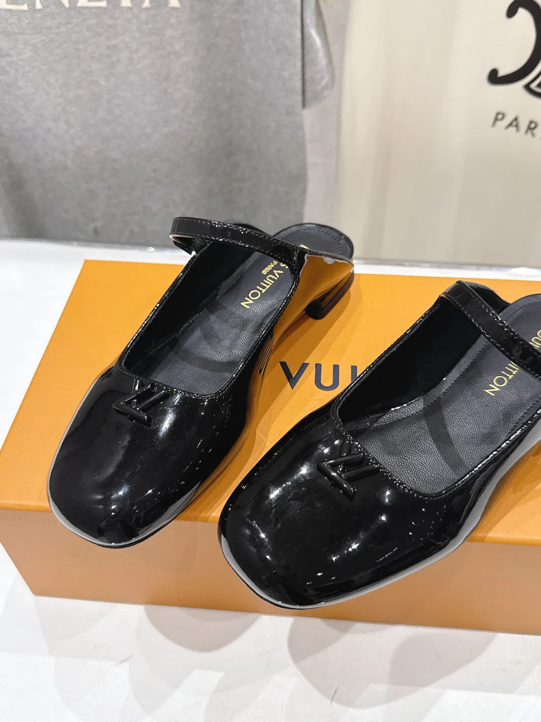 Туфли Женские Louis Vuitton 12711292