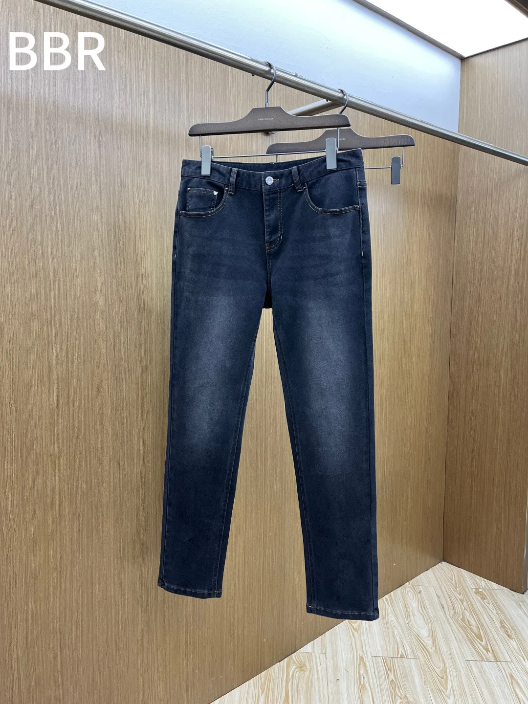 Джинсы Мужские Burberry 18080637