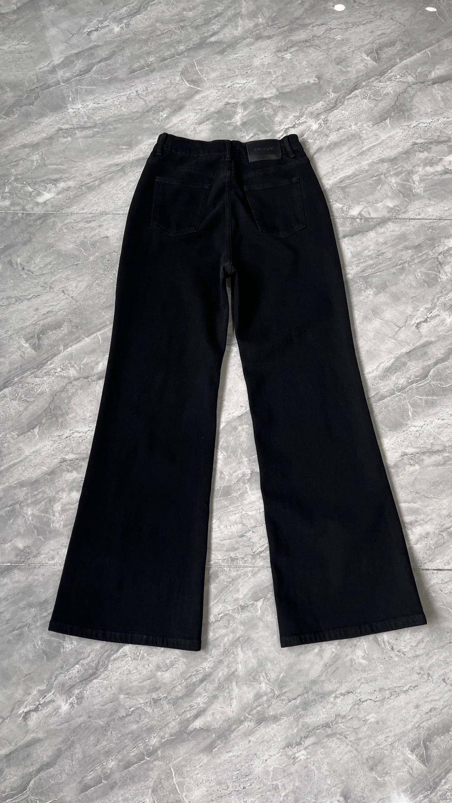 Джинсы Женские Saint Laurent 18993265