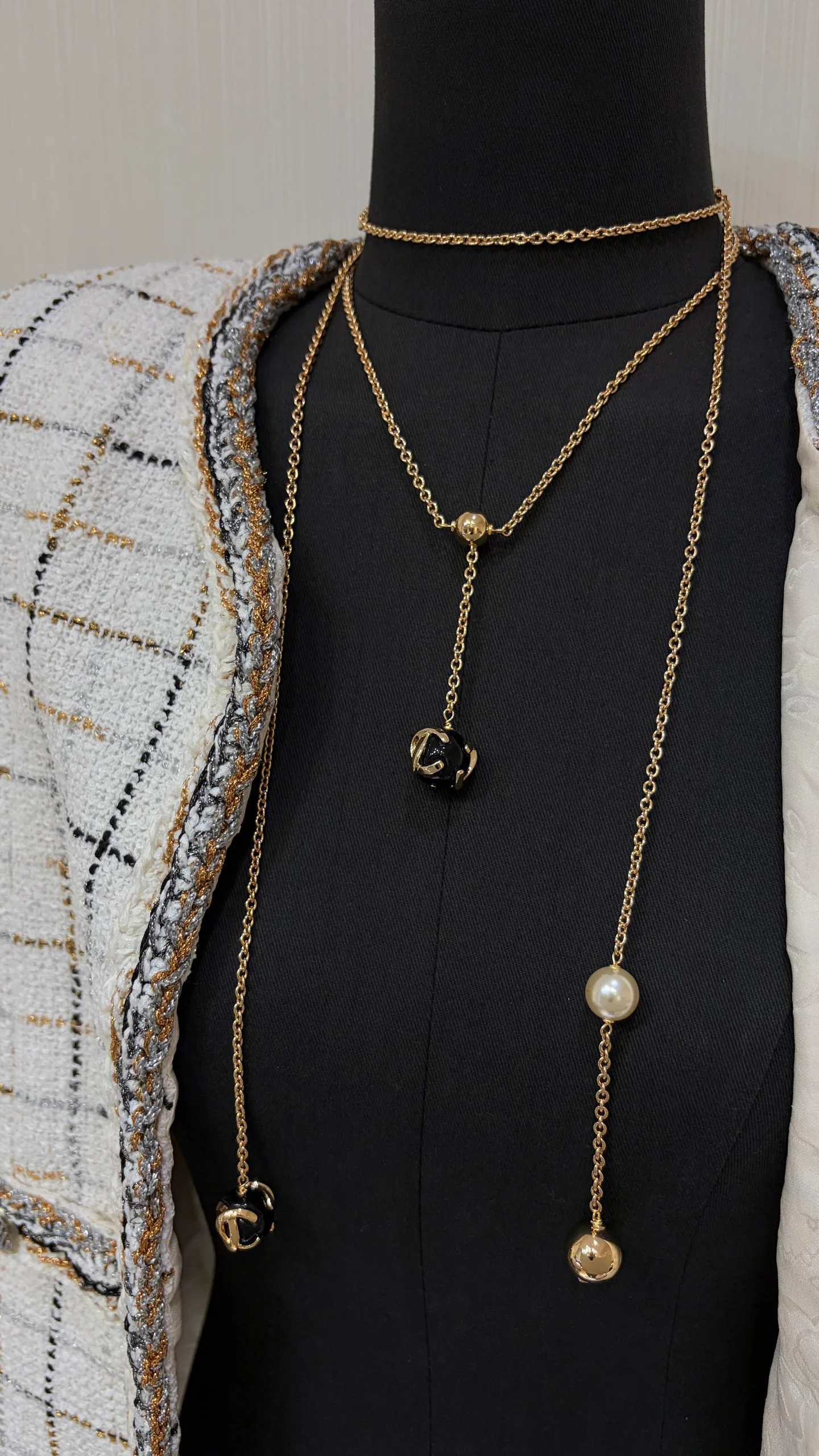 Бижутерия Chanel 18122314