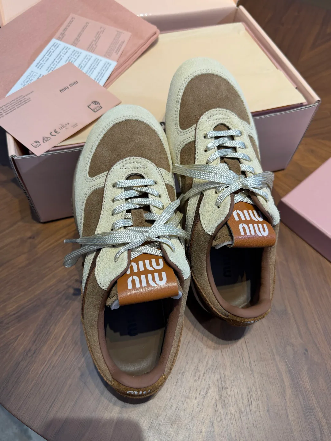 Кроссовки Женские Miu Miu 18267511