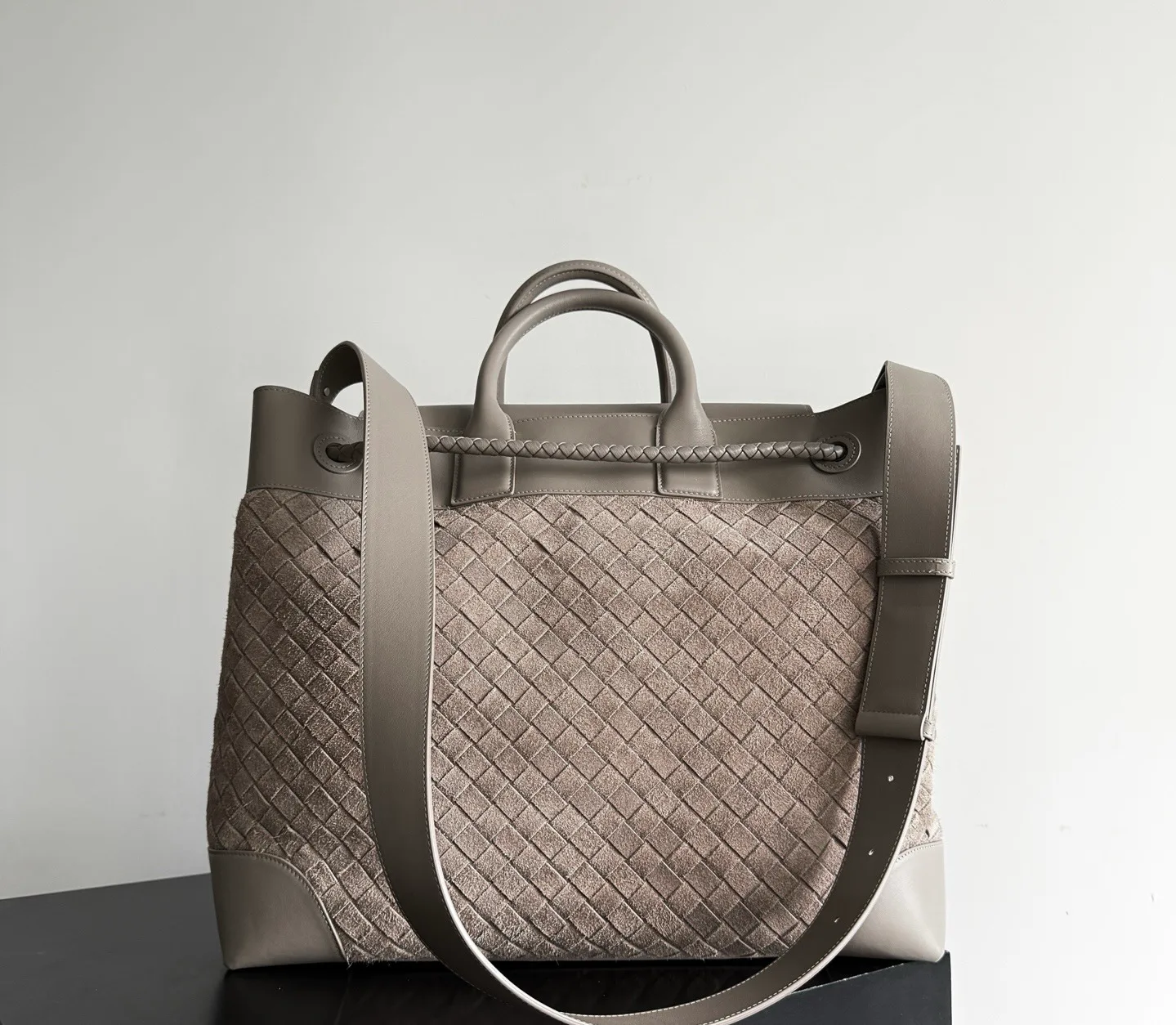 Сумки На Ремне Женские Bottega Veneta 11496051