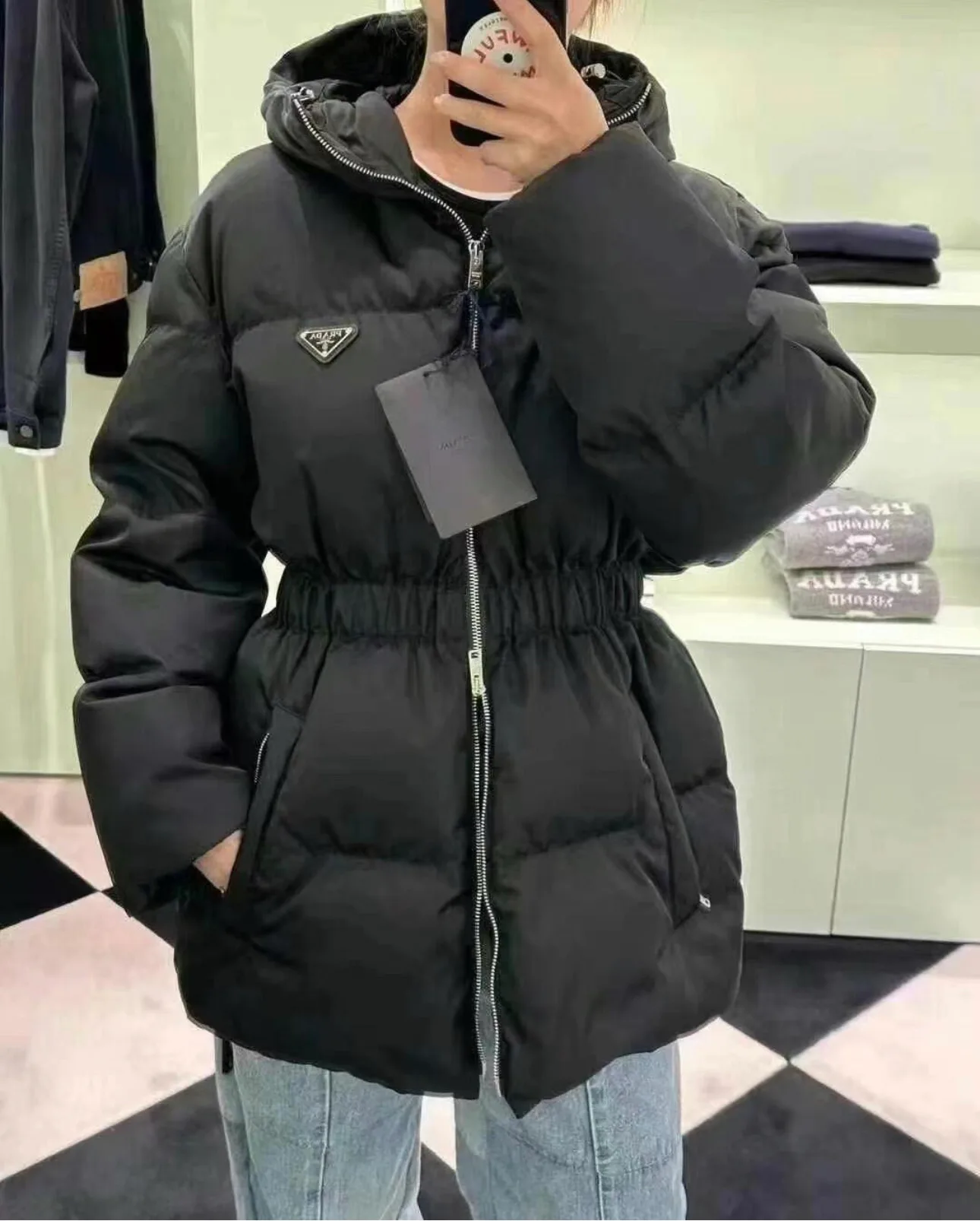 Куртки И Пуховики Женские Prada 17964591