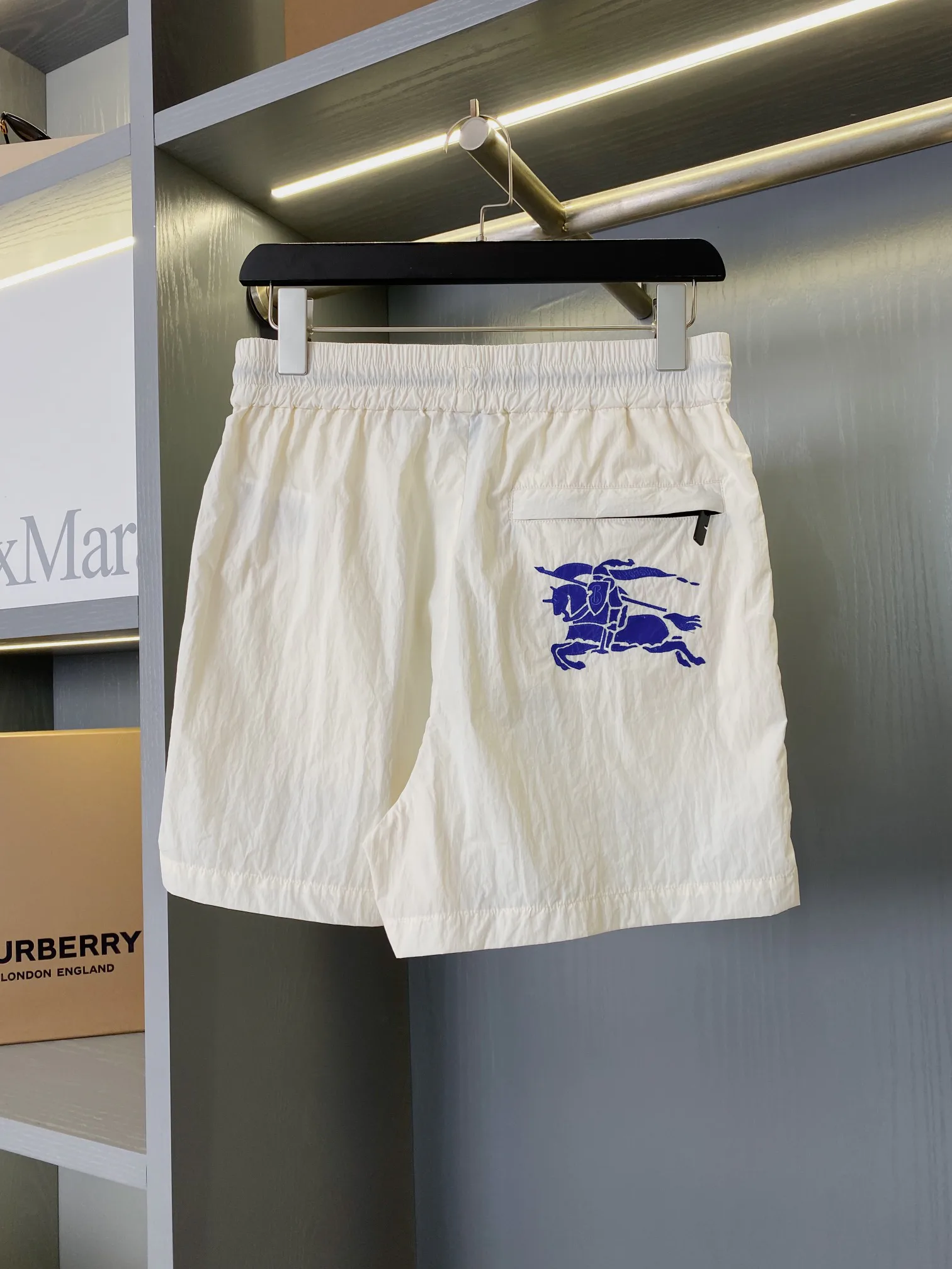 Шорты Мужские Burberry 13432880