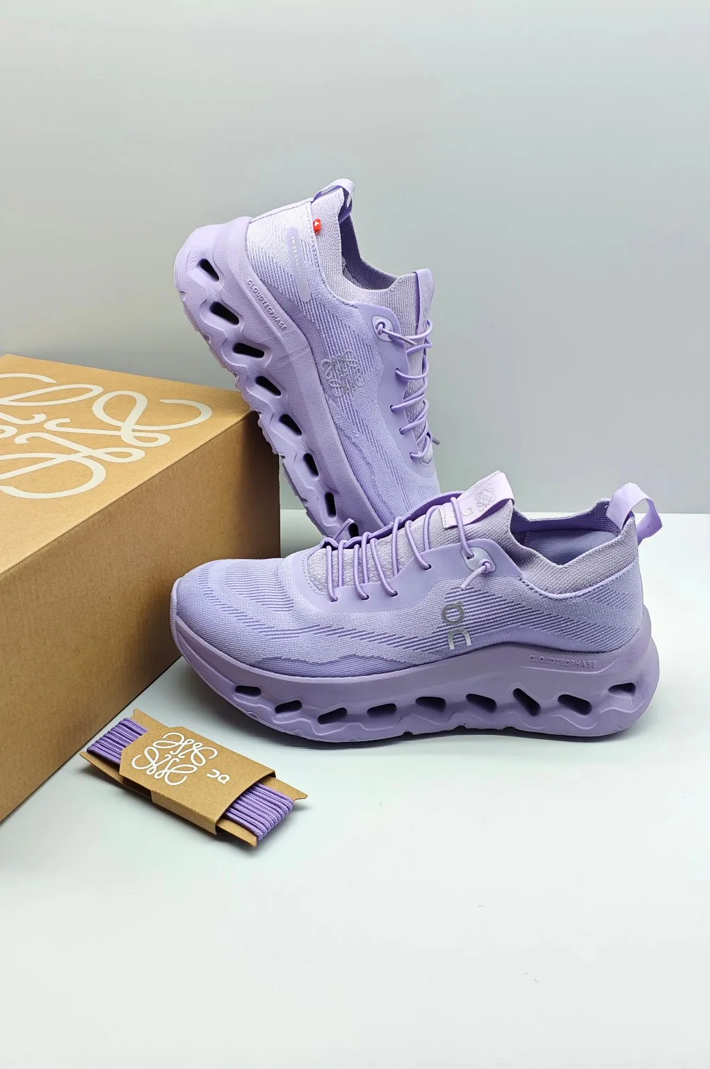 Кроссовки Женские Loewe 13193974