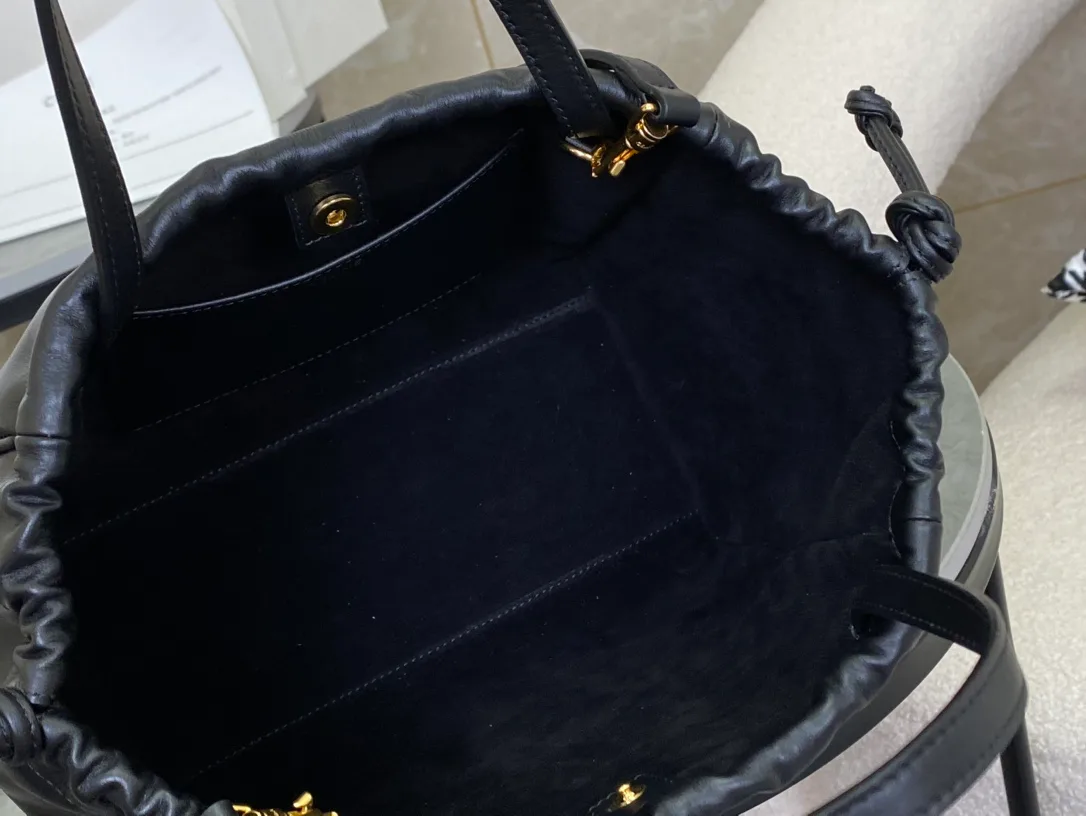 Классические Сумки Женские Celine 18210842